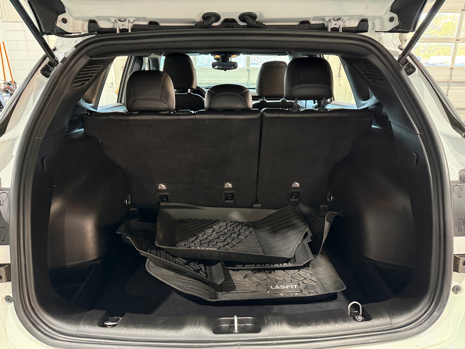 Thumbnail: 2023 Jeep Compass - 7