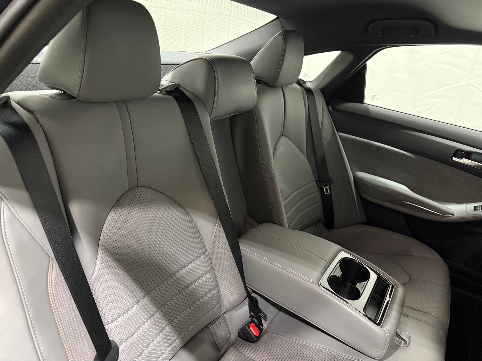 Thumbnail: 2019 Toyota Avalon - 5