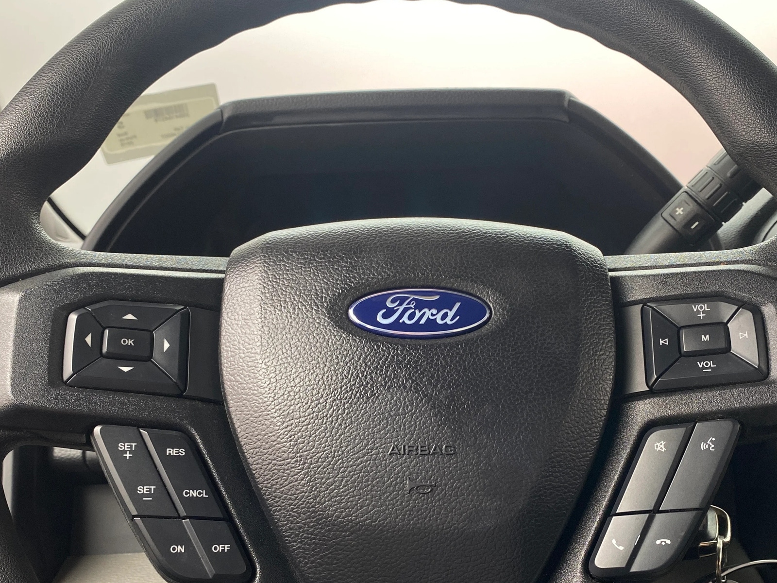 Thumbnail: 2019 Ford Econoline - 5