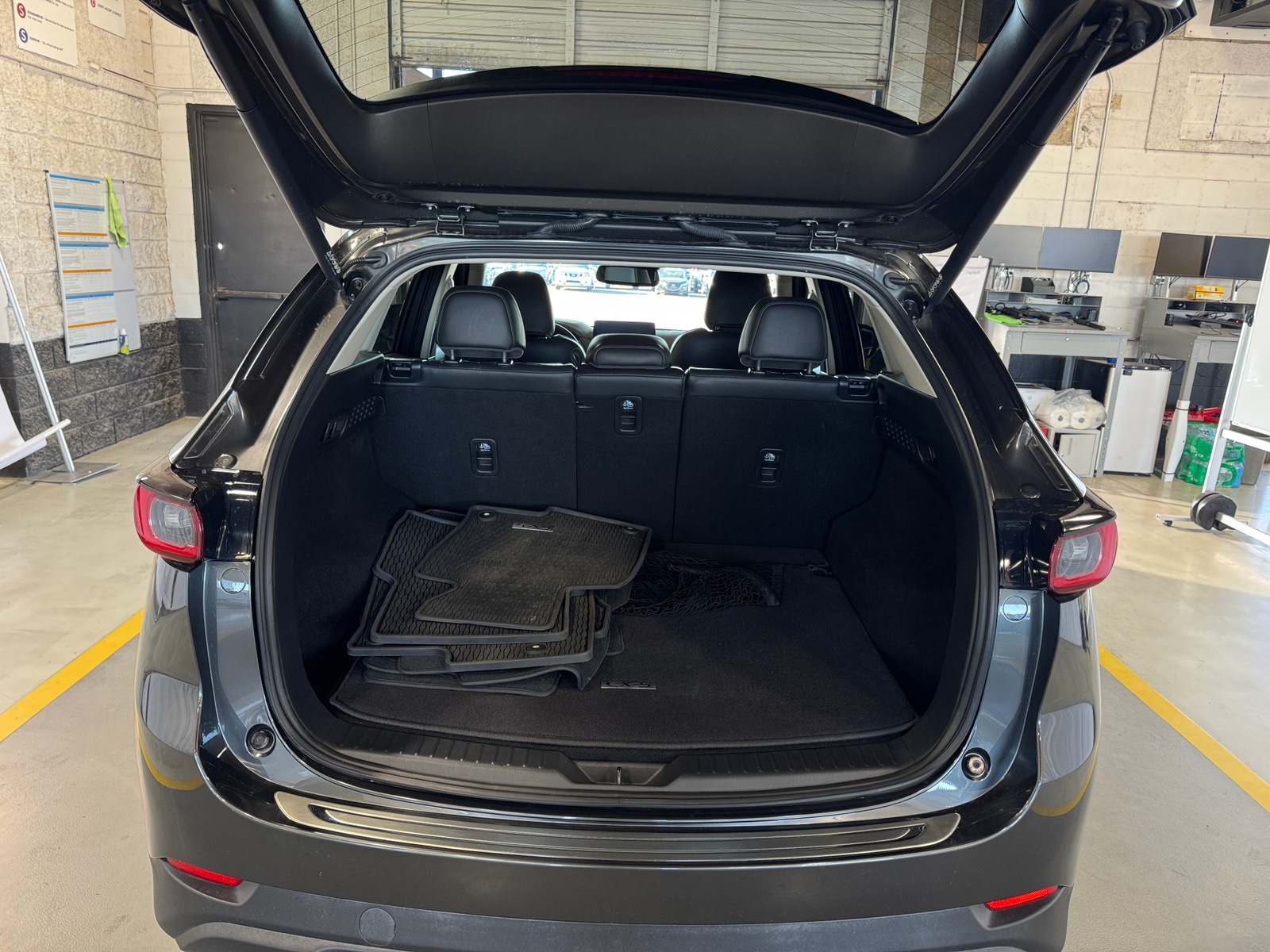 Thumbnail: 2023 Mazda CX-5 - 6