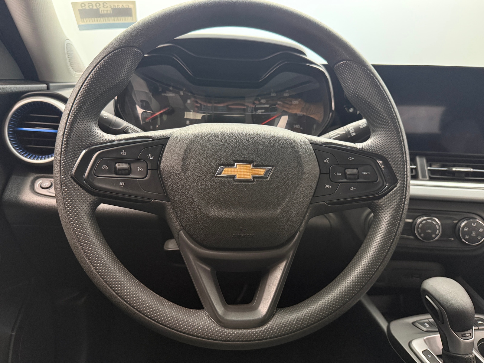 Thumbnail: 2025 Chevrolet Trax - 5