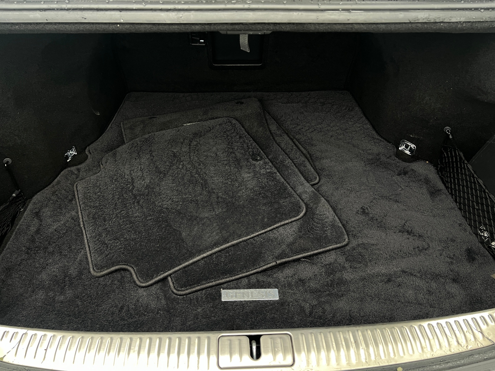 Thumbnail: 2021 Genesis G90 - 6