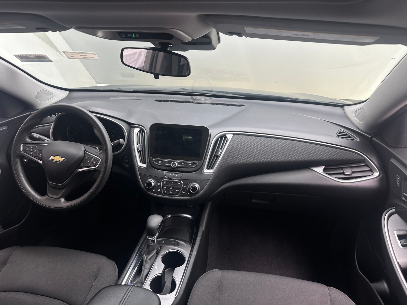 Thumbnail: 2024 Chevrolet Malibu - 3