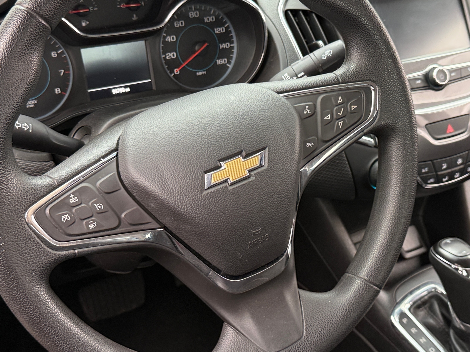 Thumbnail: 2017 Chevrolet Cruze - 5