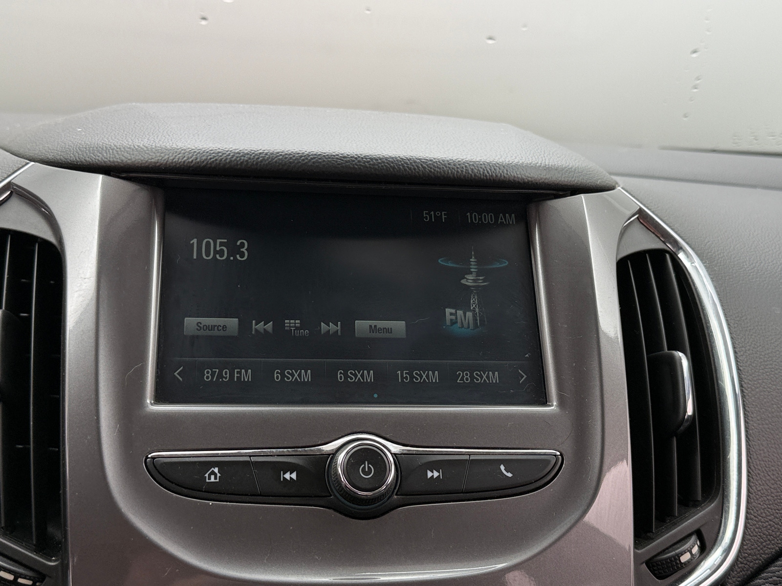 Thumbnail: 2017 Chevrolet Cruze - 4