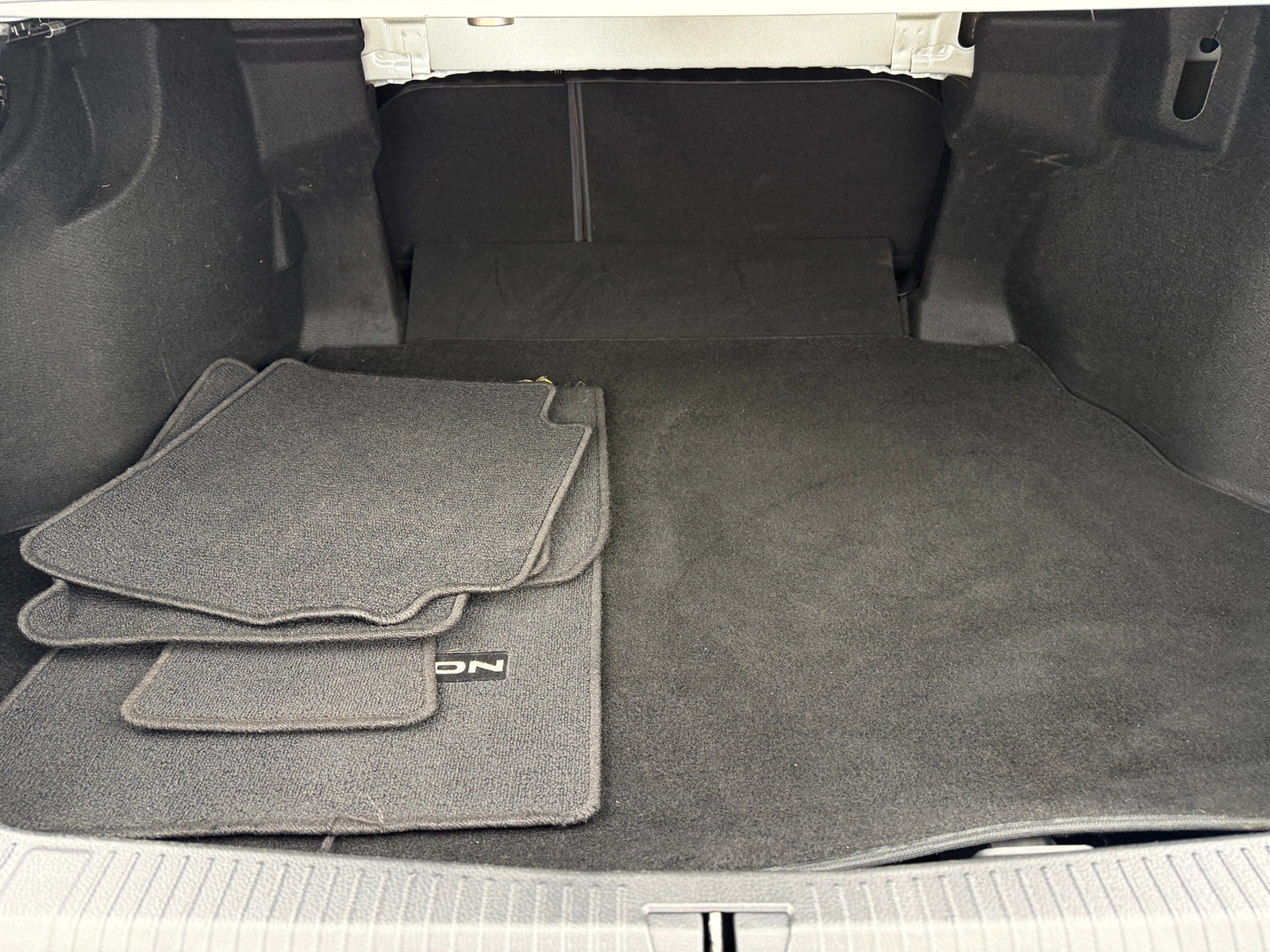 Thumbnail: 2019 Toyota Avalon - 6