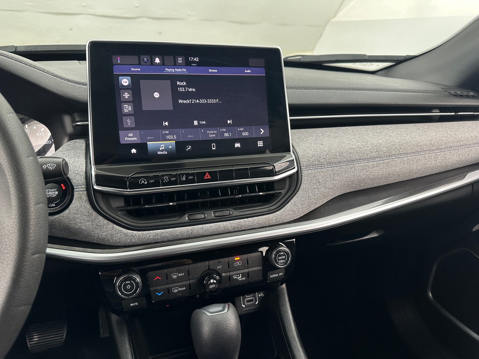 Thumbnail: 2024 Jeep Compass - 4