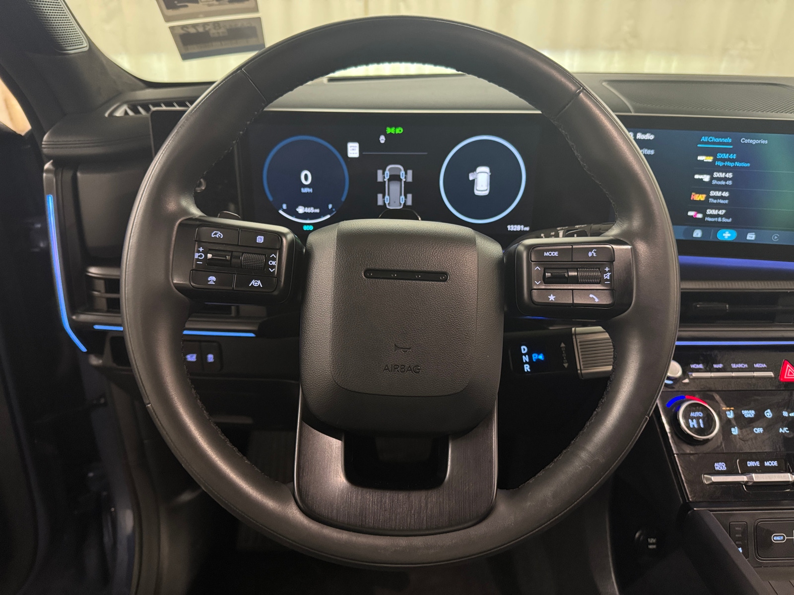 Thumbnail: 2025 Hyundai Santa Fe - 4