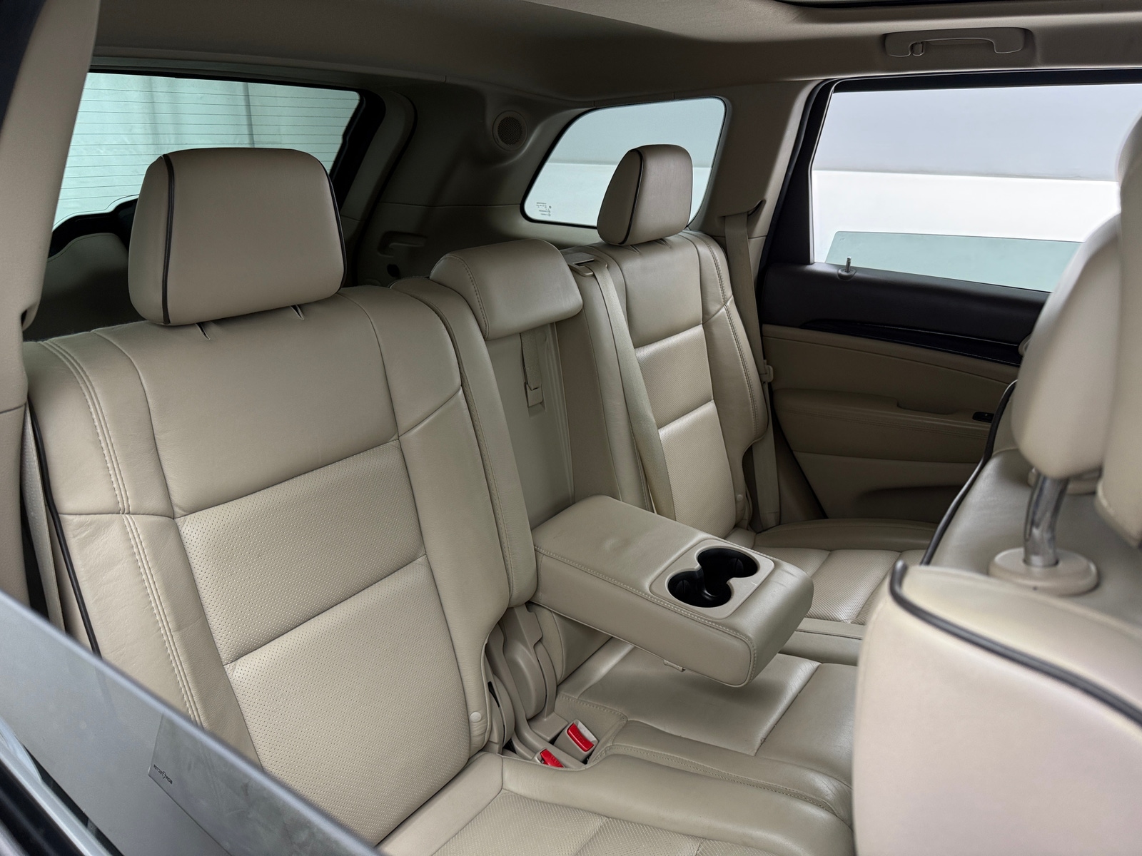 Thumbnail: 2011 Jeep Grand Cherokee - 5