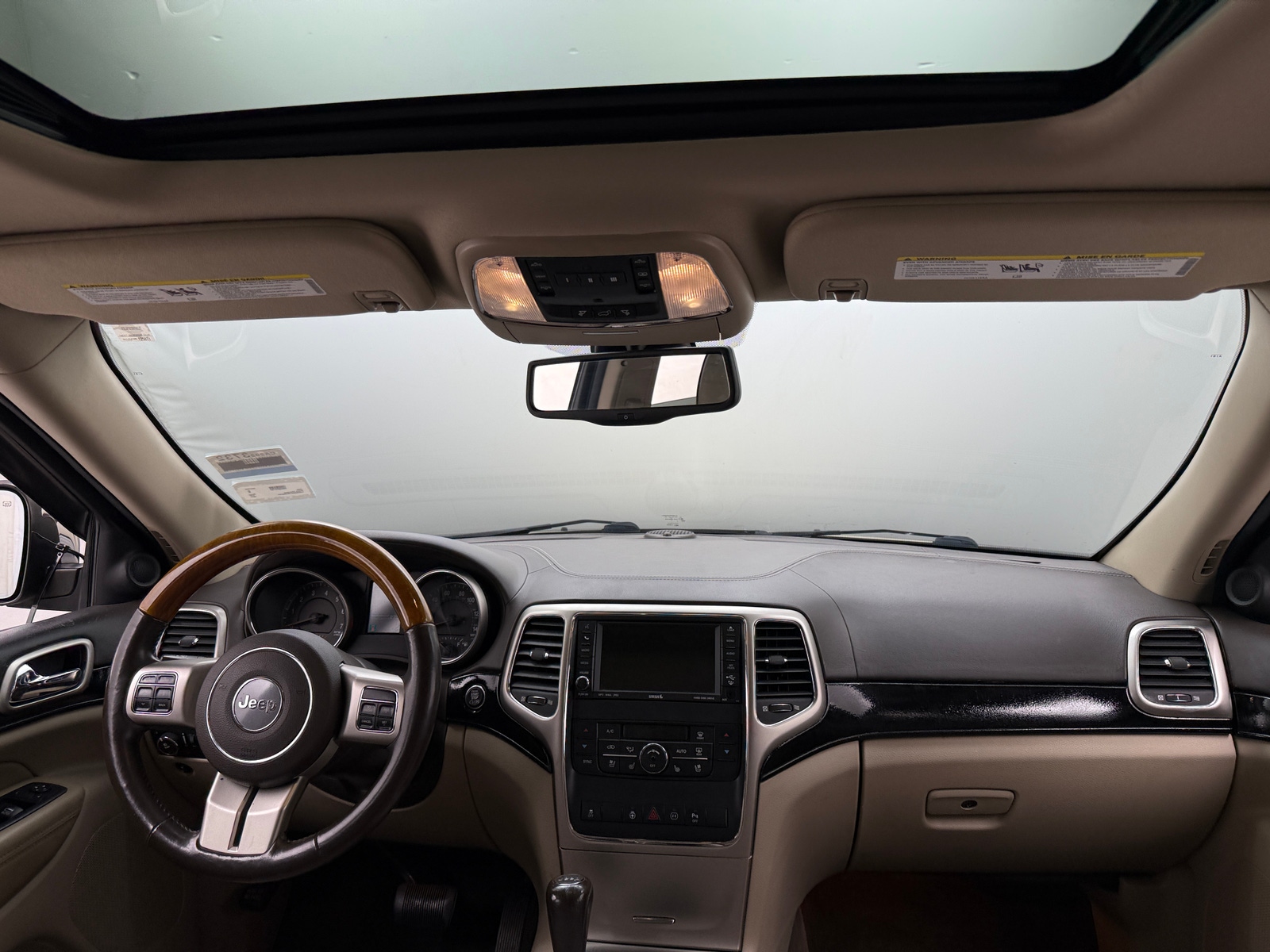 Thumbnail: 2011 Jeep Grand Cherokee - 2