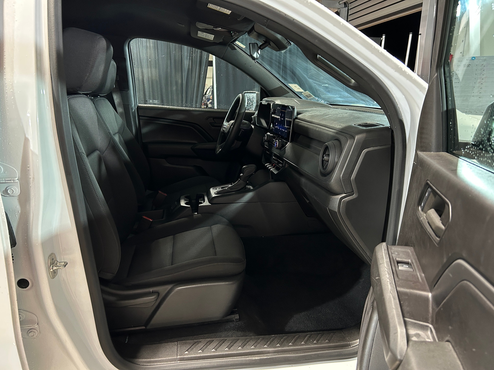 Thumbnail: 2024 Chevrolet Colorado - 2