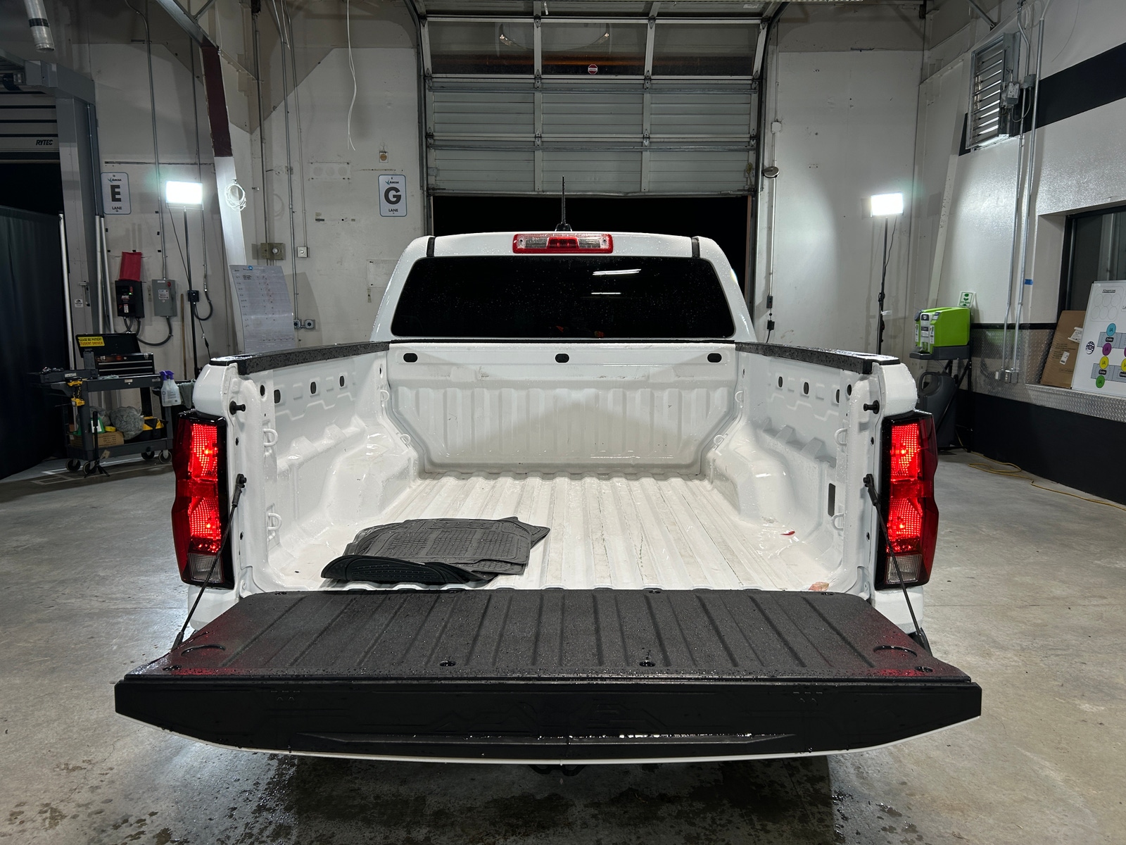 Thumbnail: 2024 Chevrolet Colorado - 7