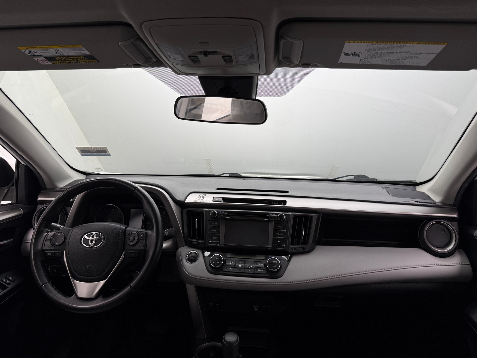 Thumbnail: 2018 Toyota RAV4 - 3