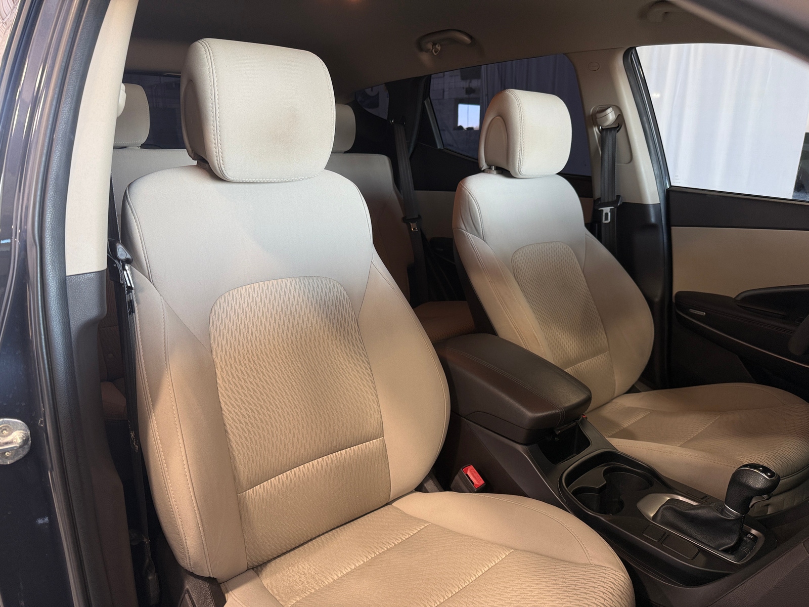 Thumbnail: 2017 Hyundai Santa Fe - 2