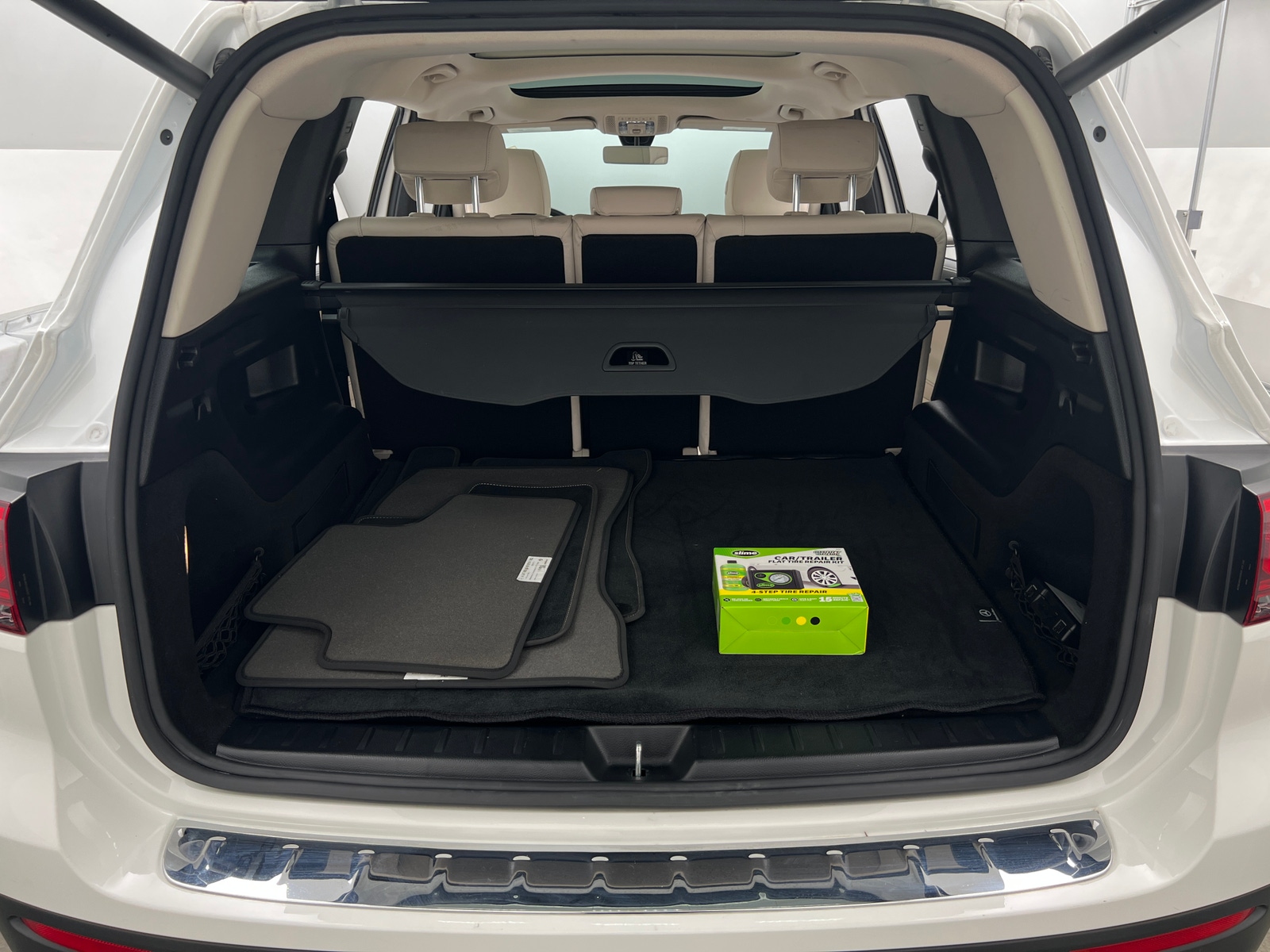 Thumbnail: 2022 Mercedes-Benz GLB - 6