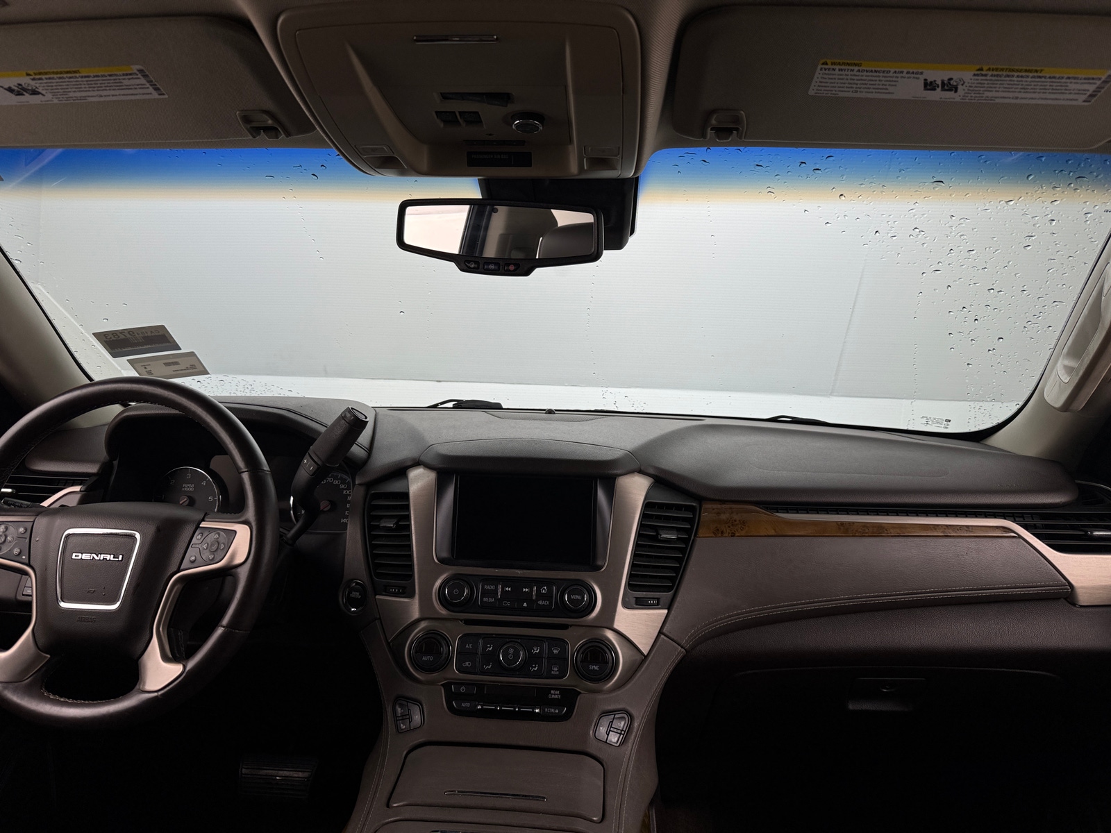 Thumbnail: 2017 GMC Yukon XL - 2