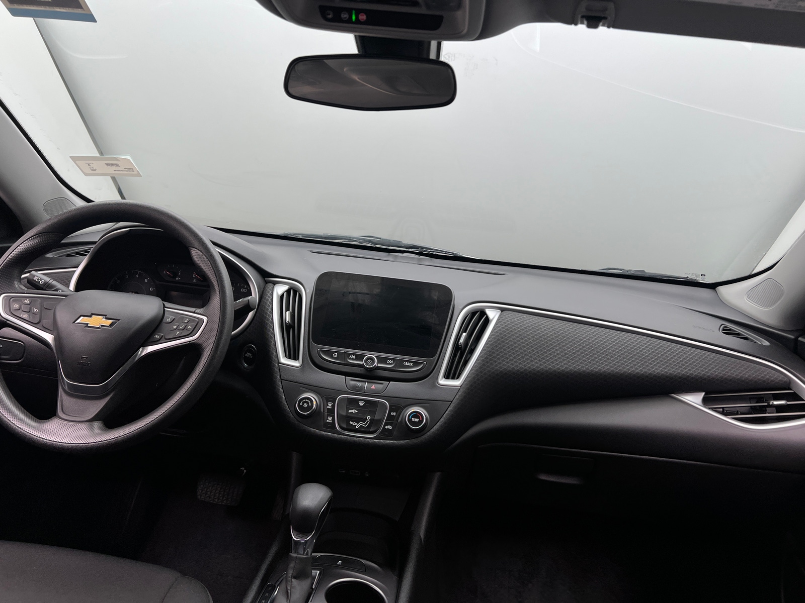 Thumbnail: 2022 Chevrolet Malibu - 3