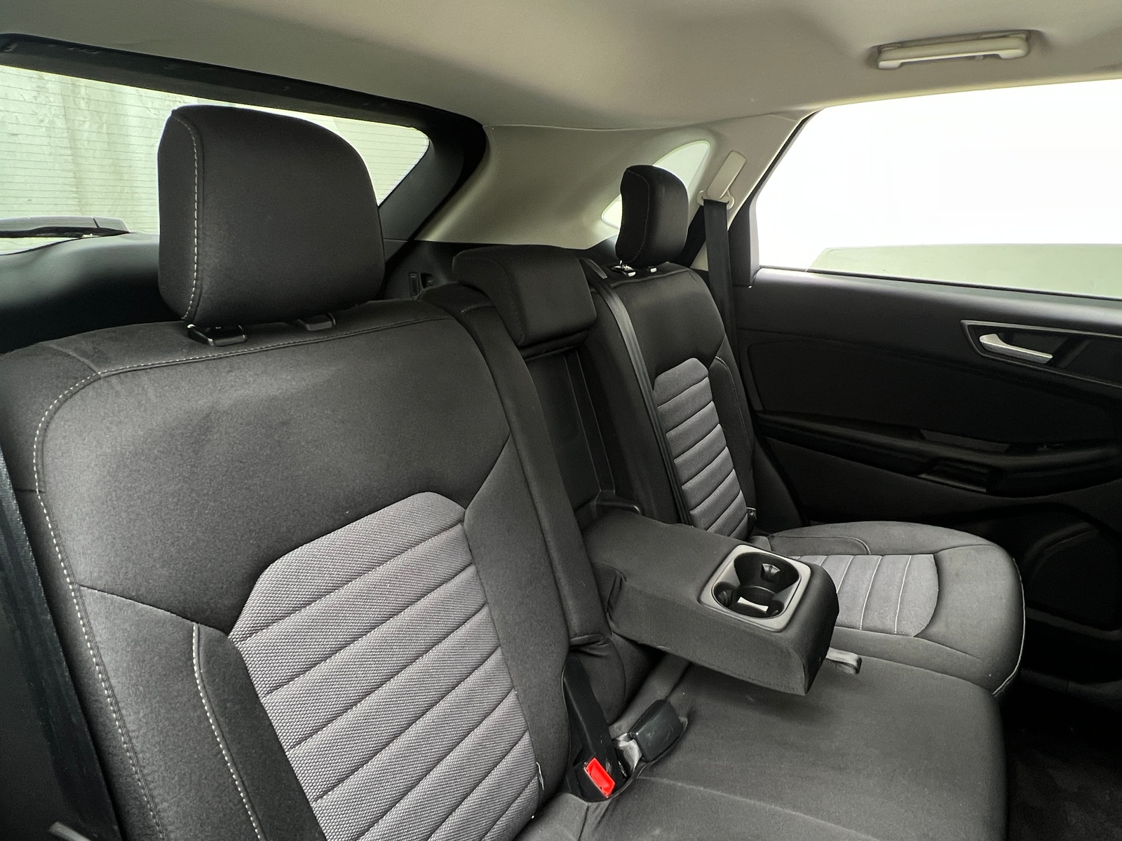 Thumbnail: 2016 Ford Edge - 6