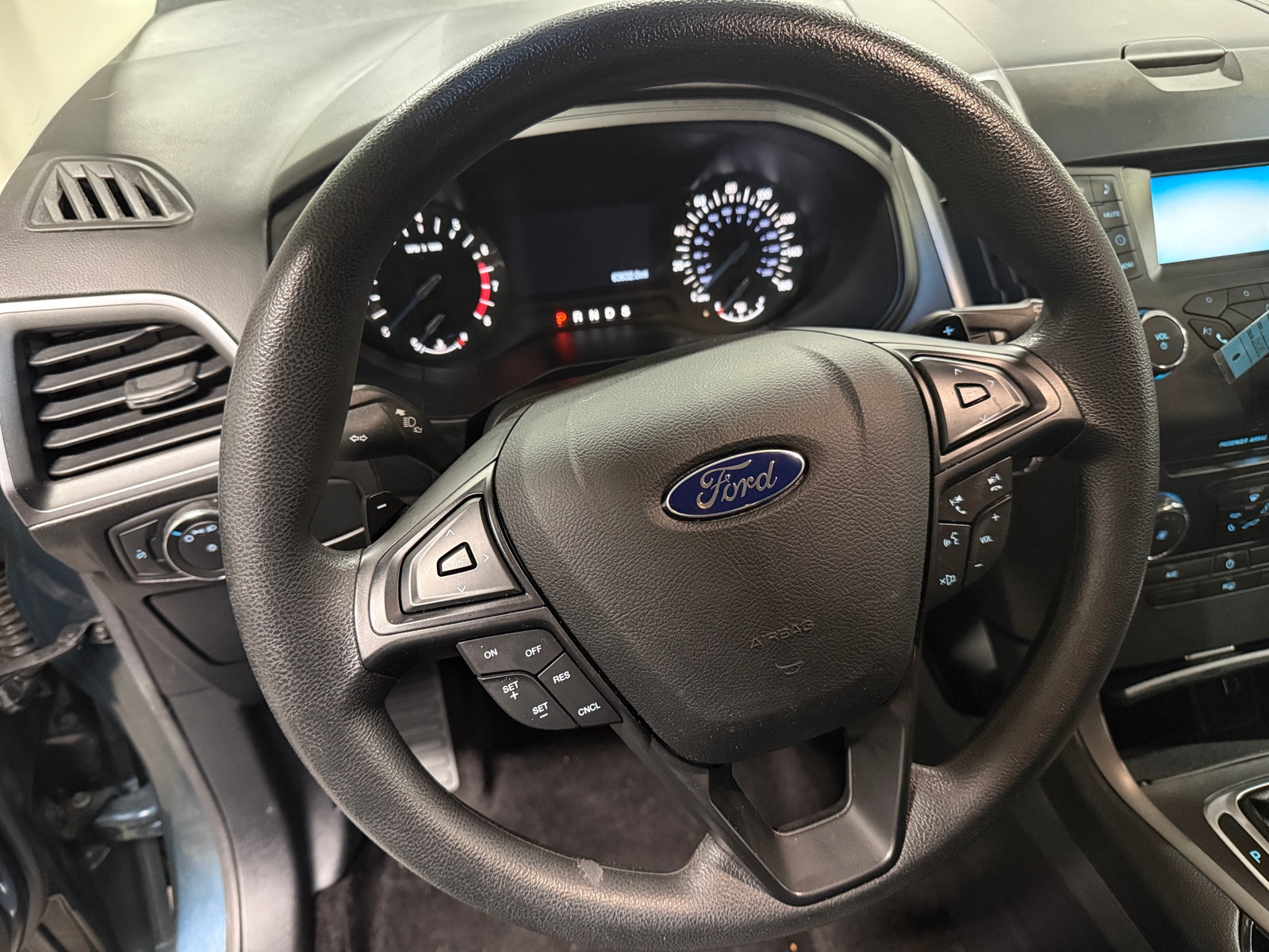 Thumbnail: 2016 Ford Edge - 5