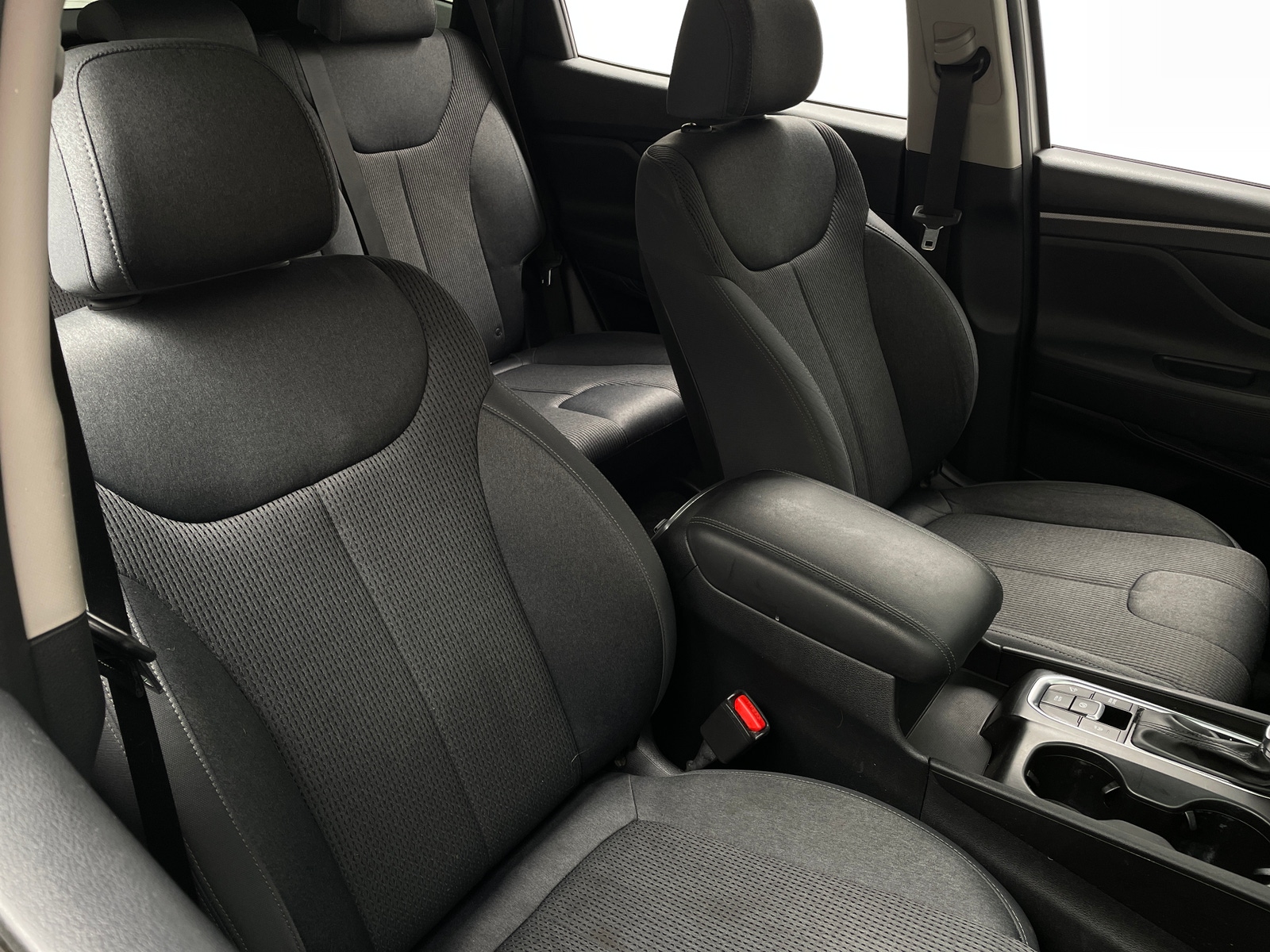 Thumbnail: 2020 Hyundai Santa Fe - 2