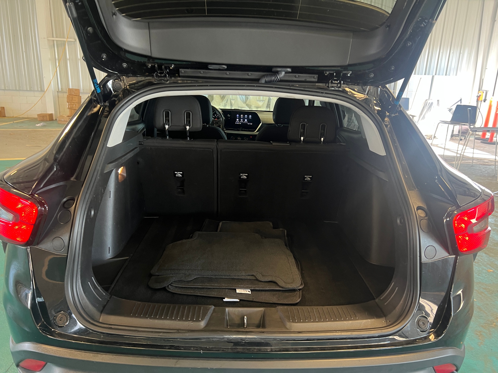 Thumbnail: 2024 Chevrolet Trax - 7