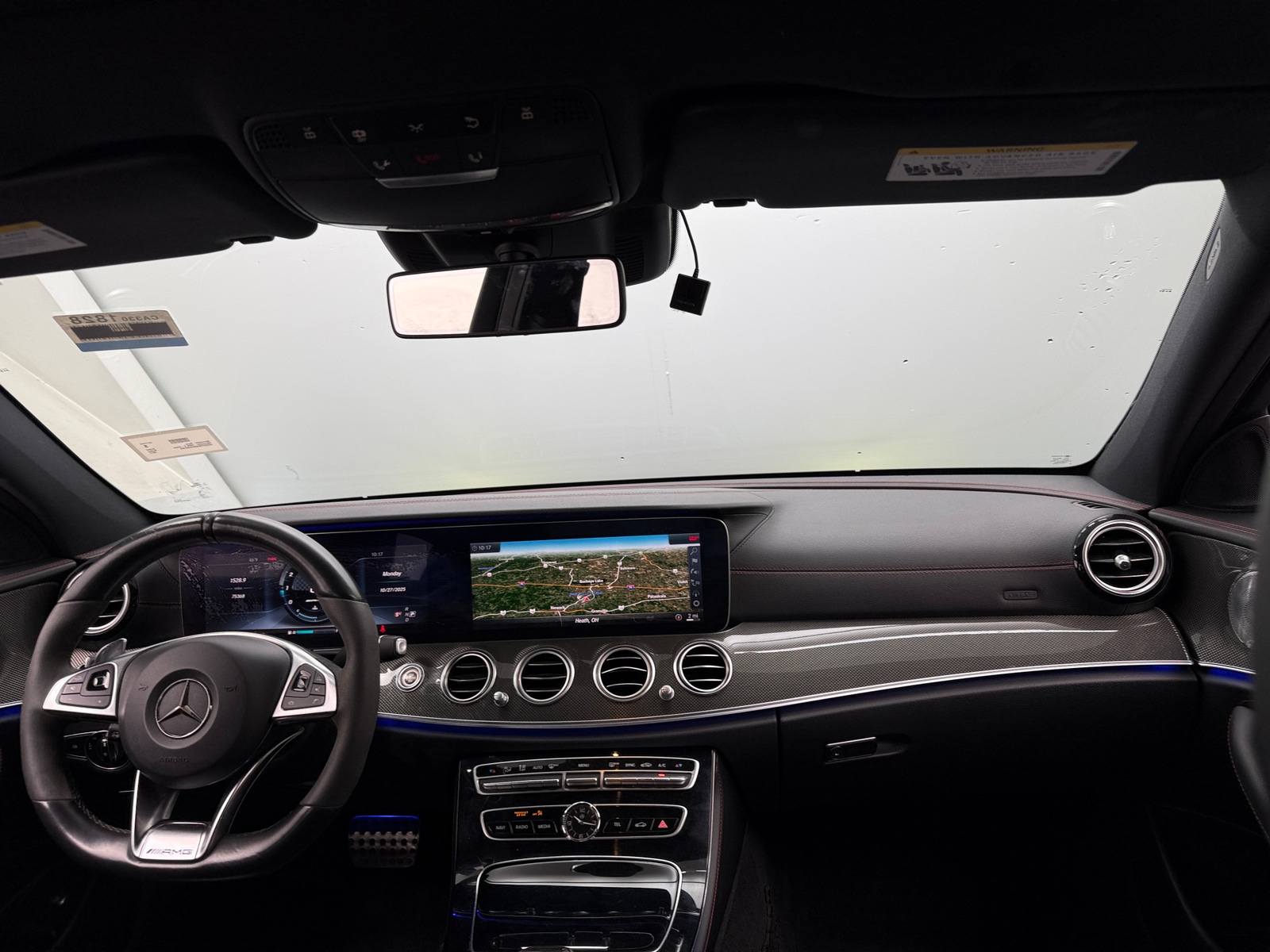 Thumbnail: 2017 Mercedes-Benz E-Class - 2