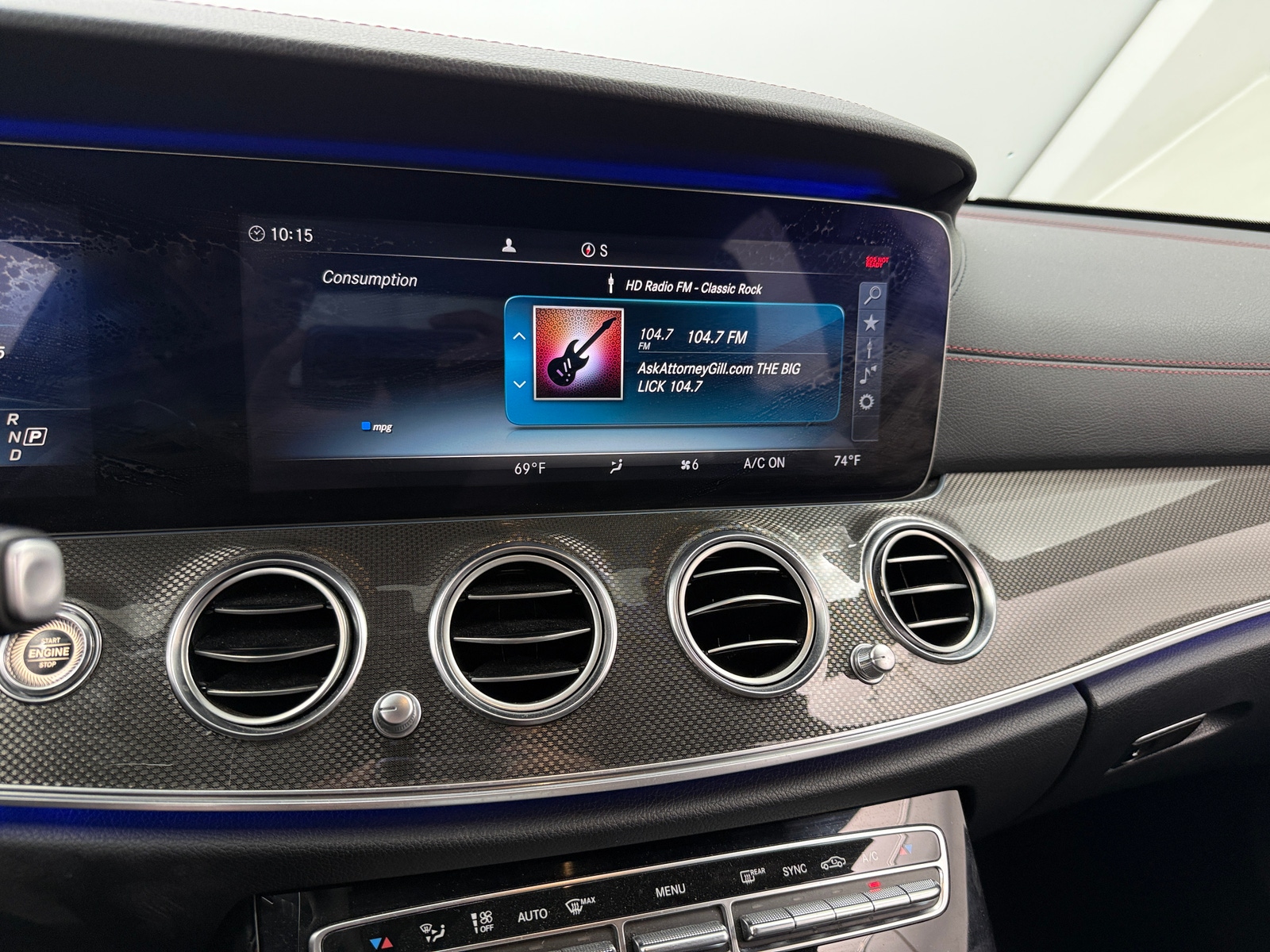 Thumbnail: 2017 Mercedes-Benz E-Class - 3