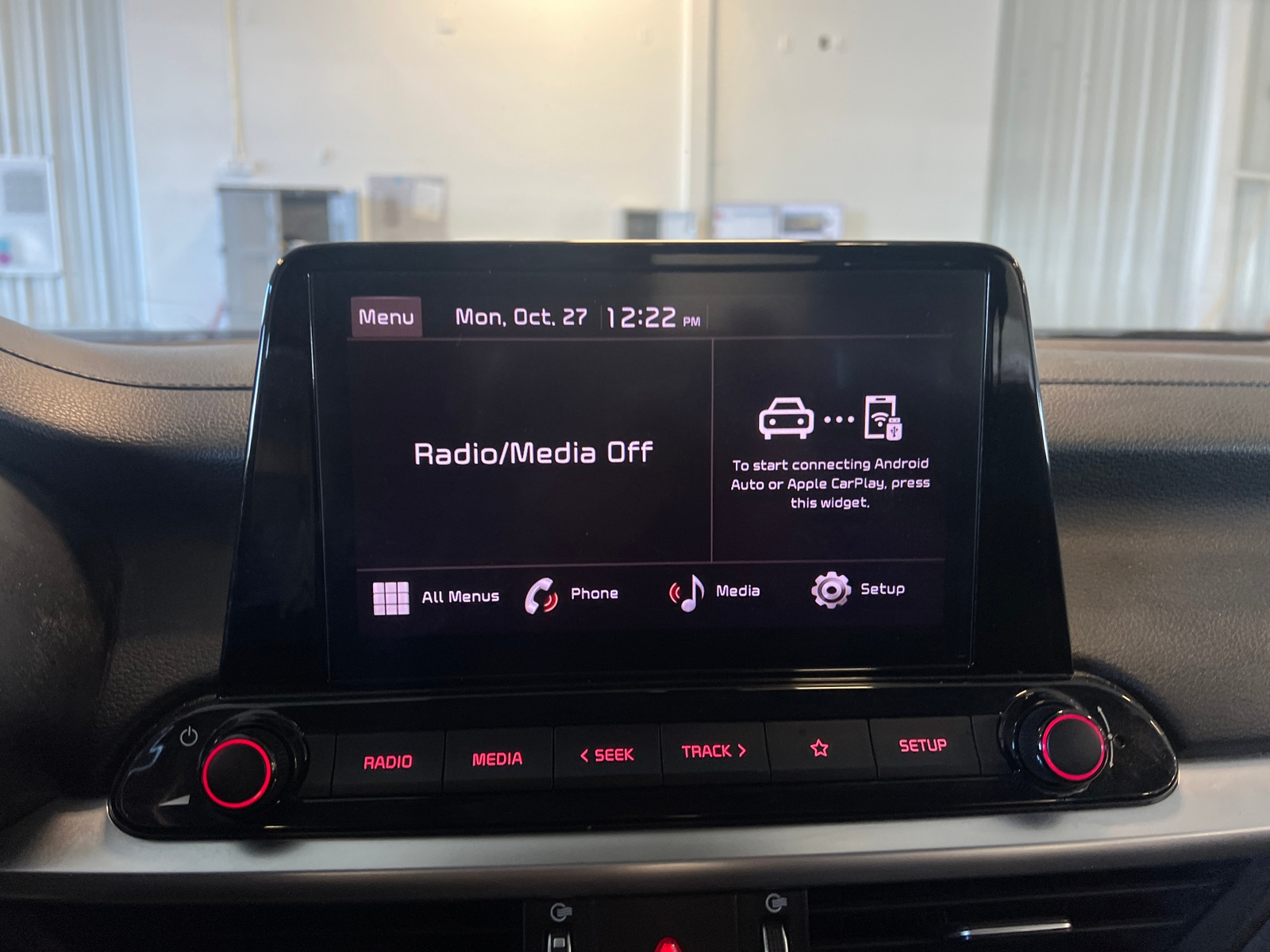 Thumbnail: 2023 Kia Forte - 4