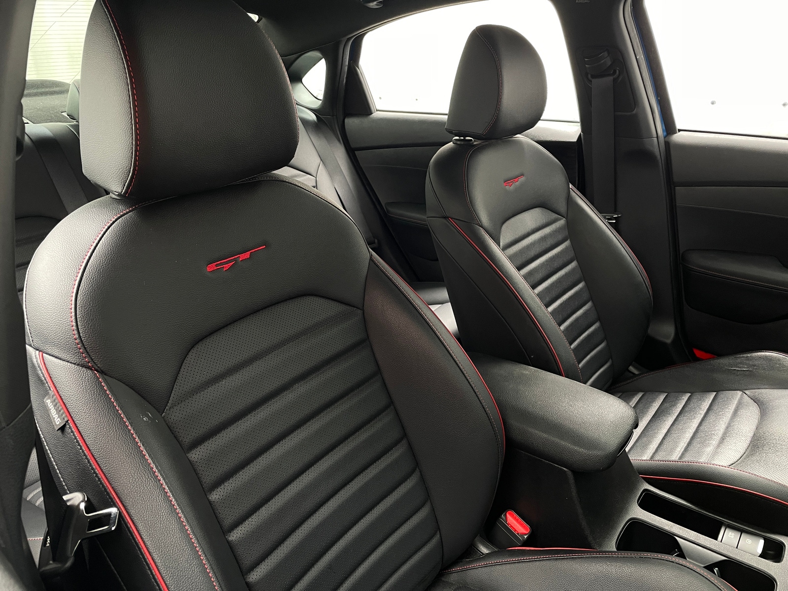 Thumbnail: 2022 Kia Forte - 2