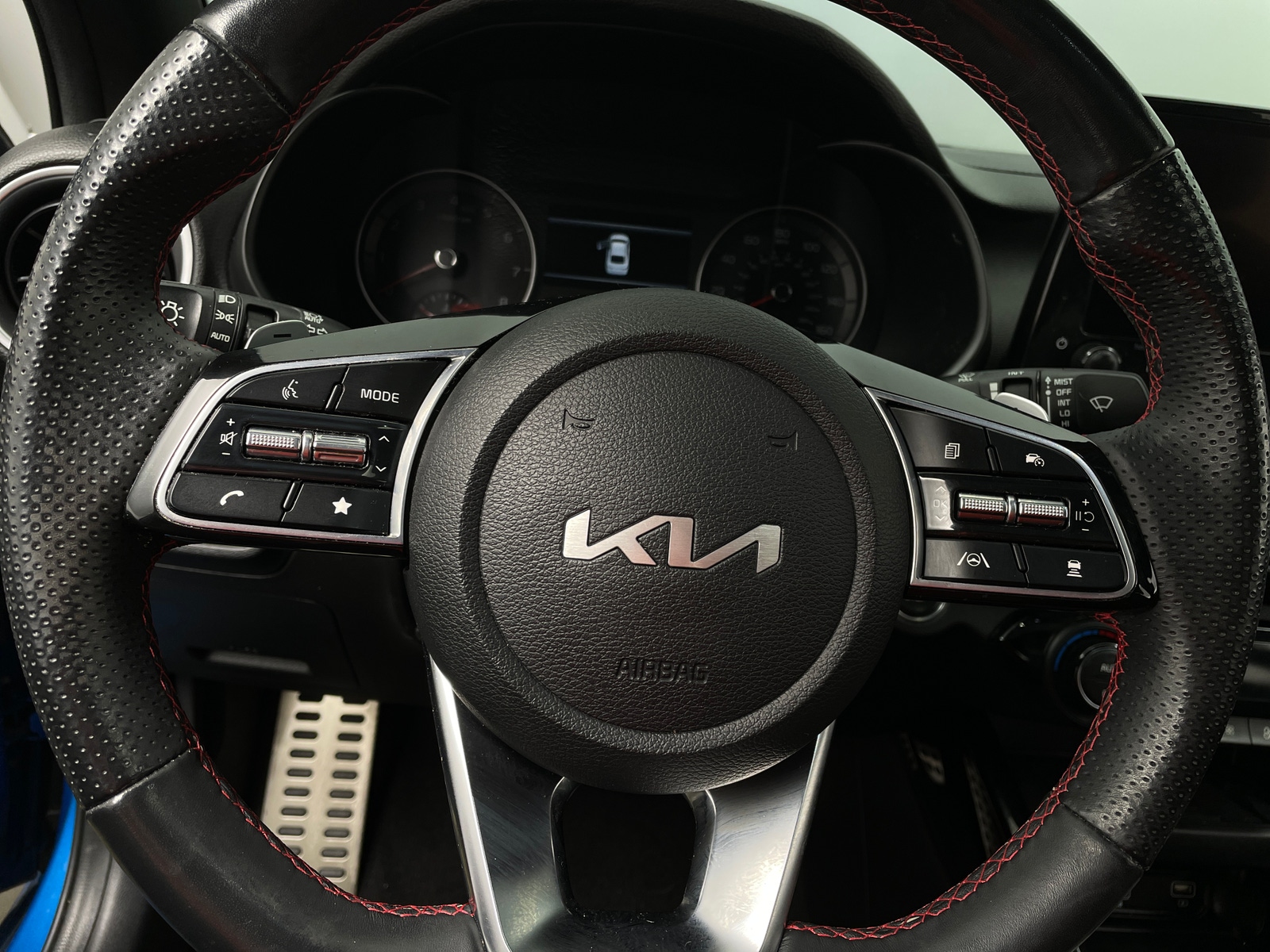 Thumbnail: 2022 Kia Forte - 5