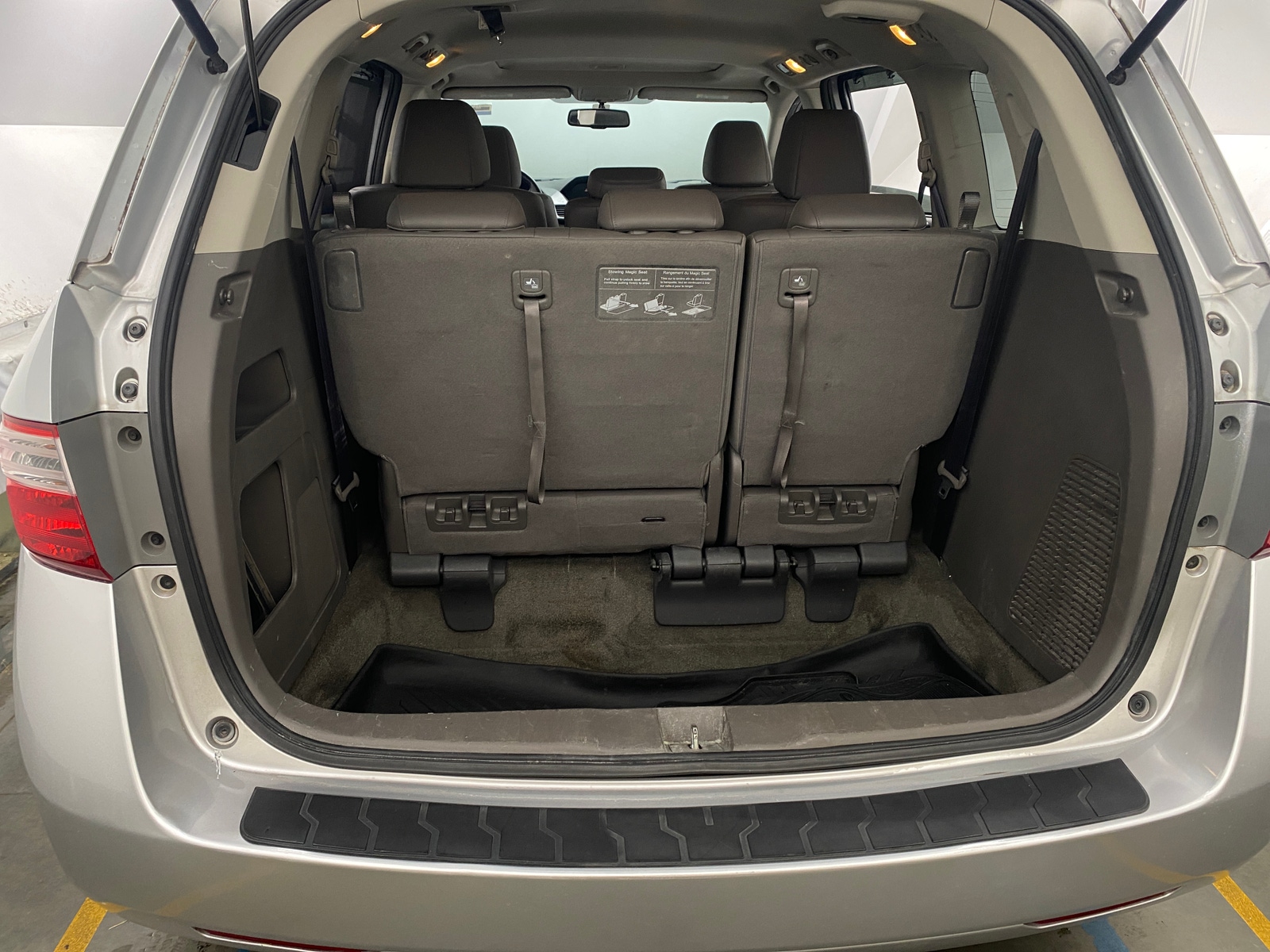 Thumbnail: 2013 Honda Odyssey - 6