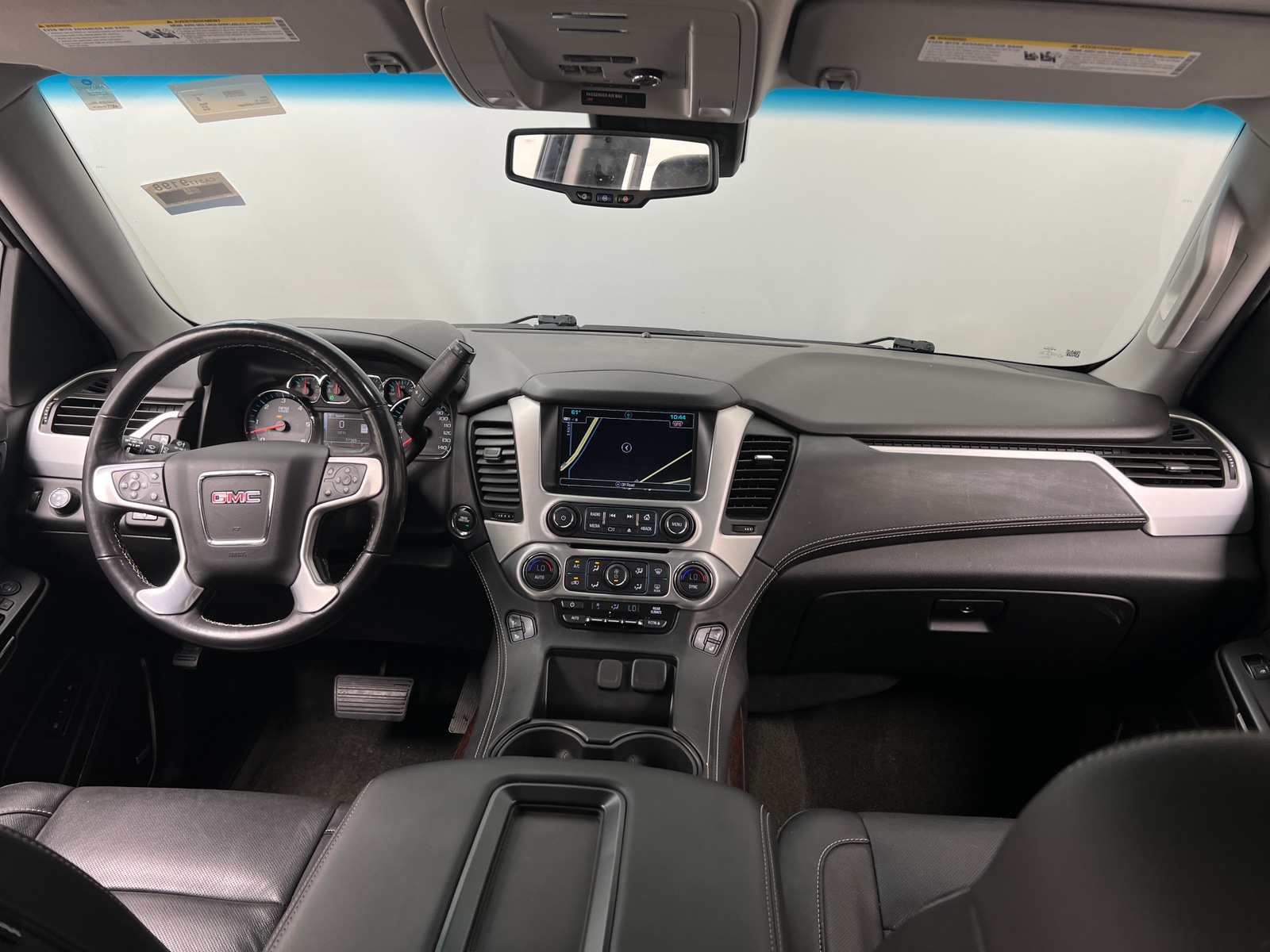 Thumbnail: 2018 GMC Yukon XL - 2