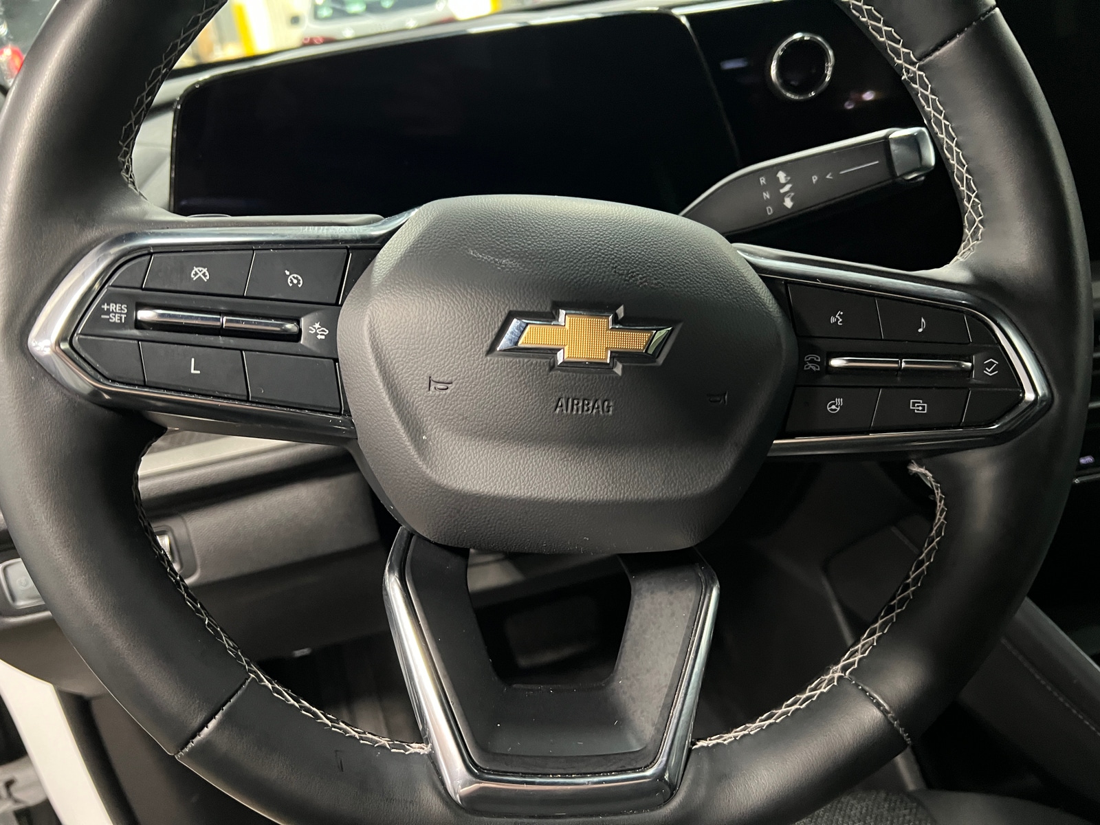 Thumbnail: 2024 Chevrolet Traverse - 5