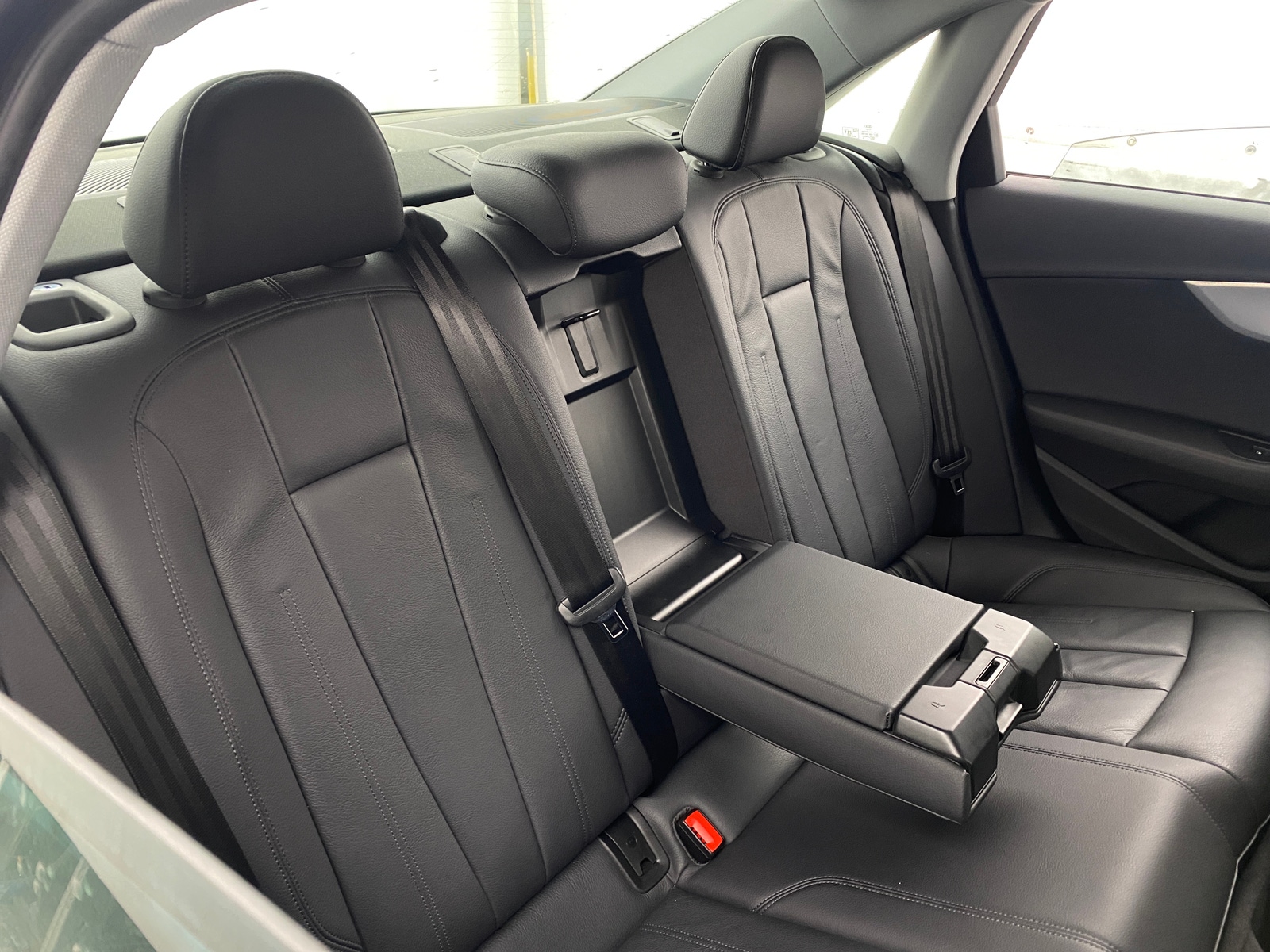 Thumbnail: 2018 Audi A4 - 5