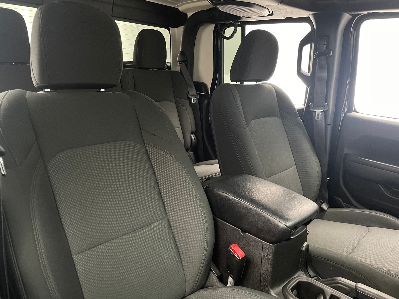 Thumbnail: 2022 Jeep Gladiator - 2