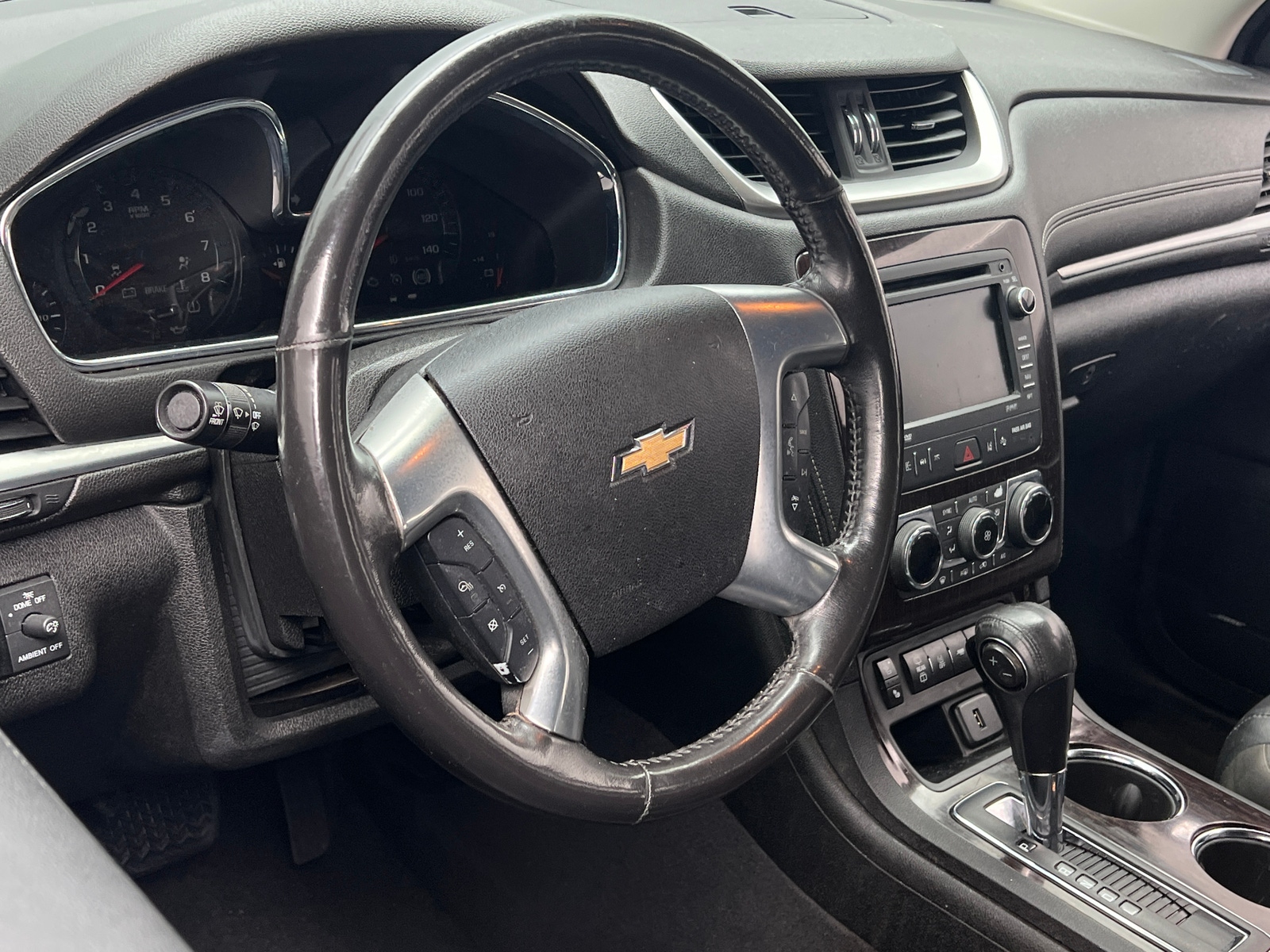 Thumbnail: 2017 Chevrolet Traverse - 4