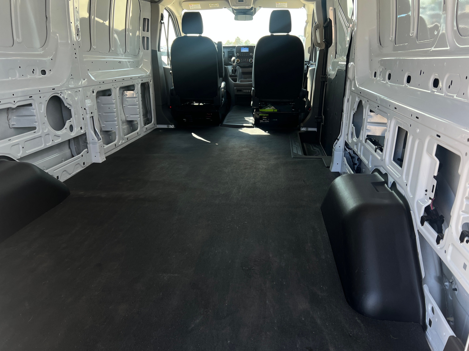 Thumbnail: 2023 Ford Transit Series - 6