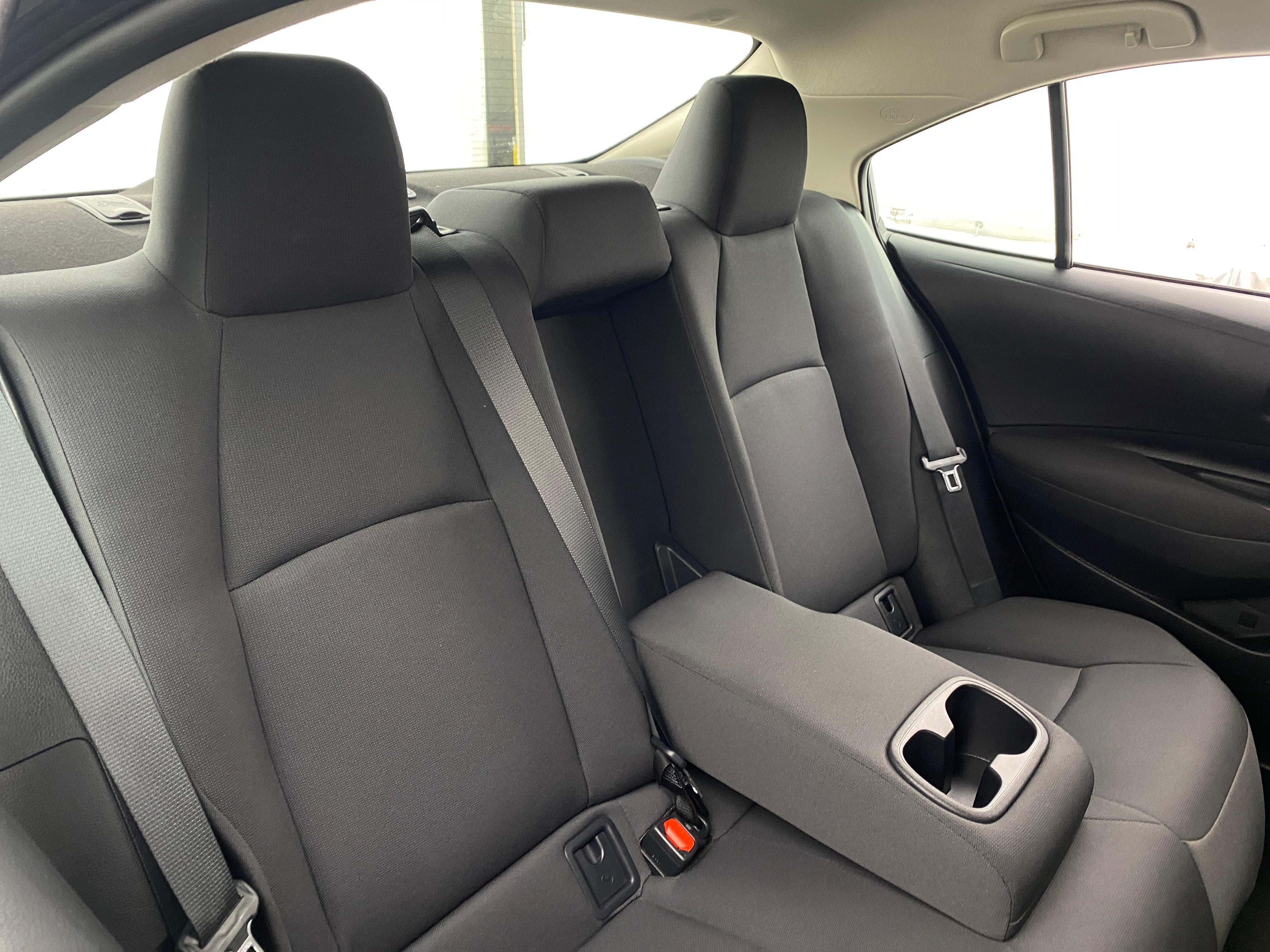 Used 2025 Toyota Corolla LE with VIN 5YFB4MDE1SP283253 for sale in Northfield, Minnesota