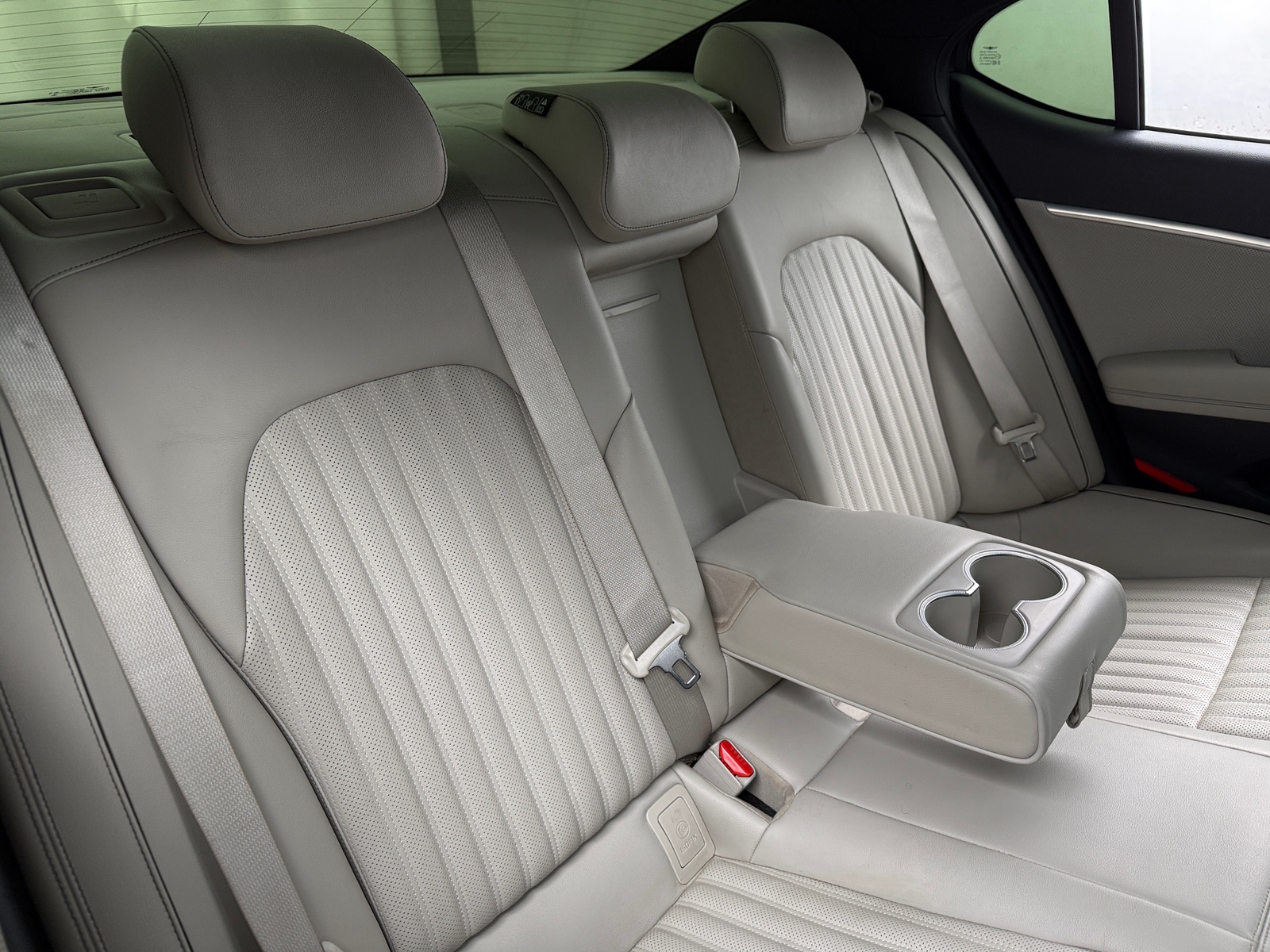 Thumbnail: 2022 Genesis G70 - 5