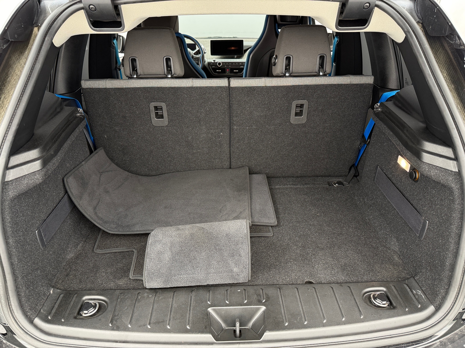 Thumbnail: 2018 BMW i3 - 7