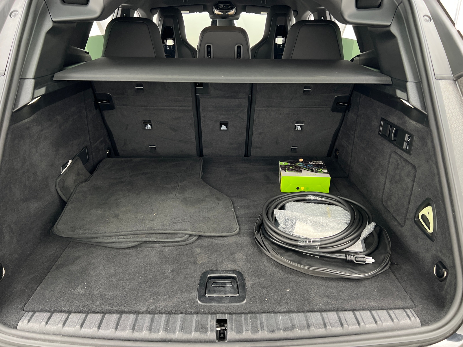 Thumbnail: 2025 BMW iX - 6