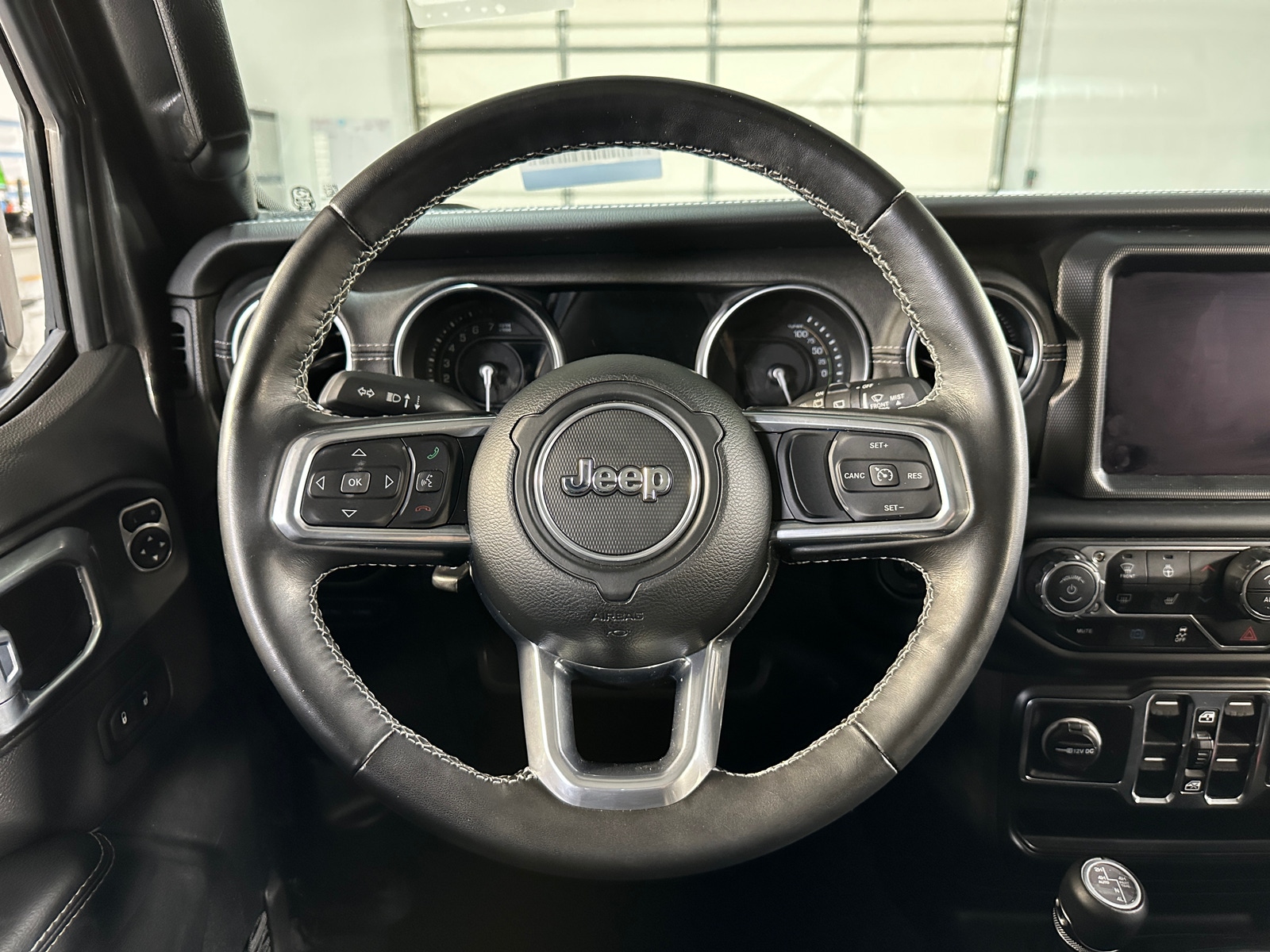 Thumbnail: 2022 Jeep Wrangler - 4