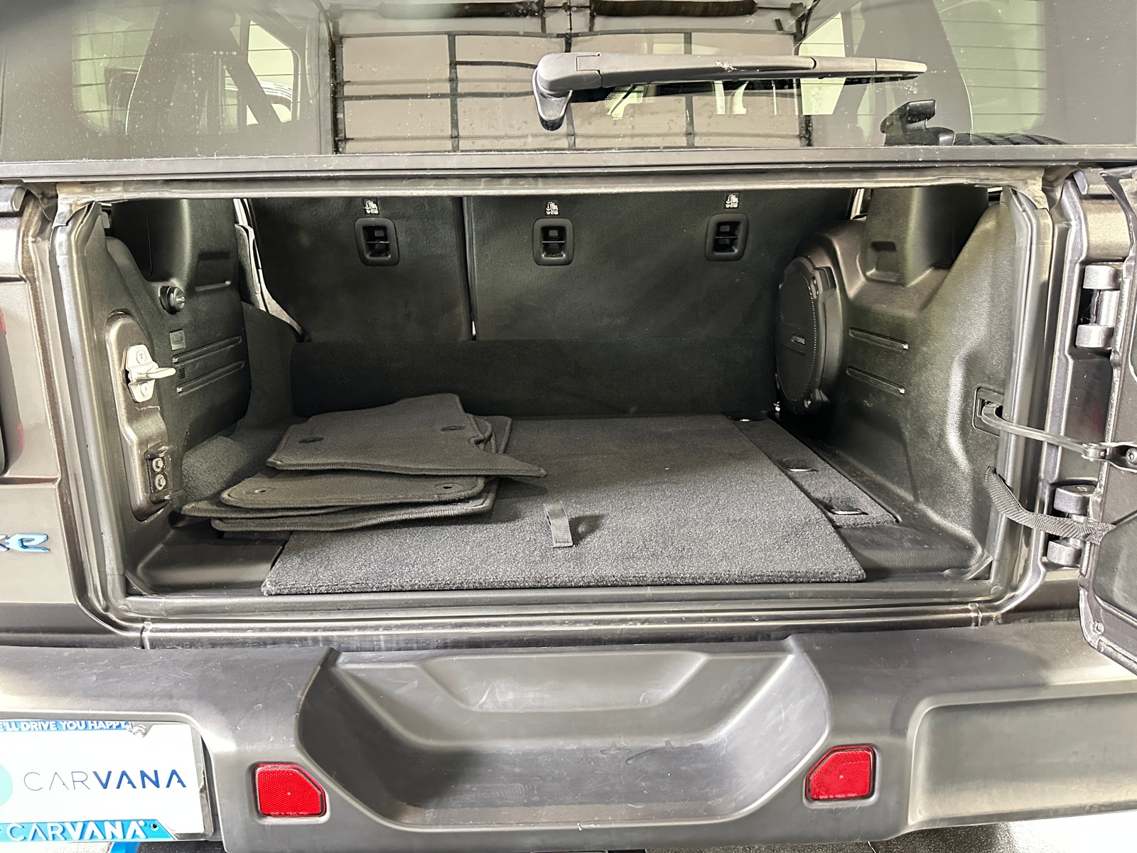 Thumbnail: 2022 Jeep Wrangler - 6