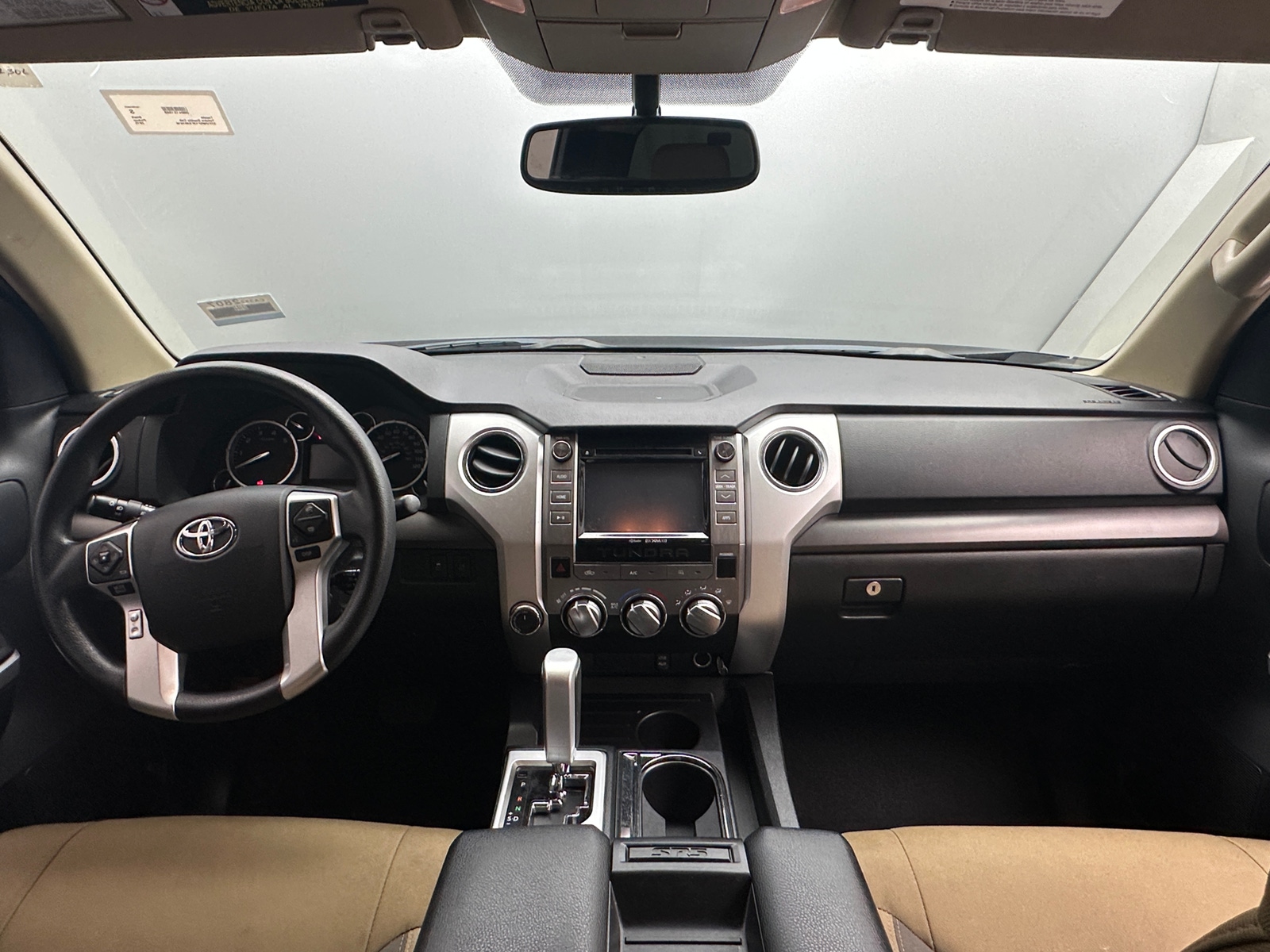 Thumbnail: 2015 Toyota Tundra - 3