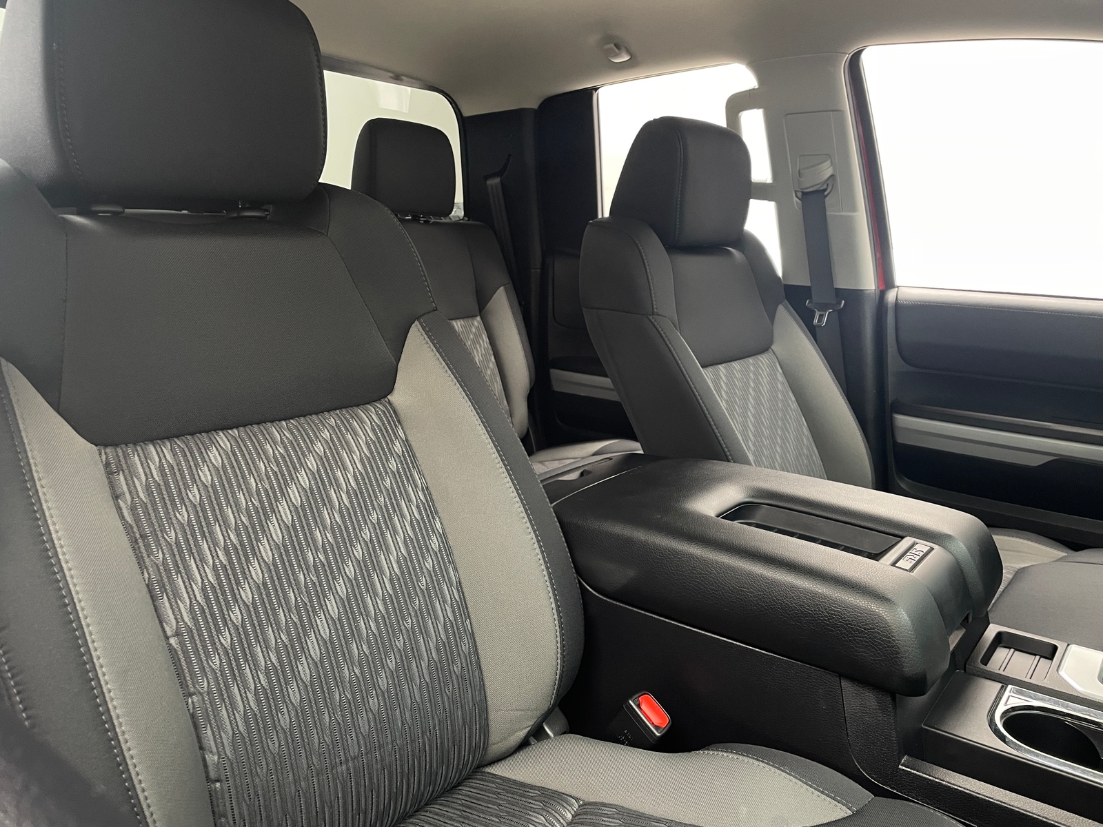 Thumbnail: 2021 Toyota Tundra - 2