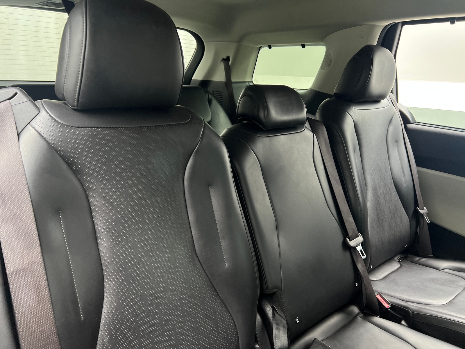 Thumbnail: 2022 Kia Carnival - 5