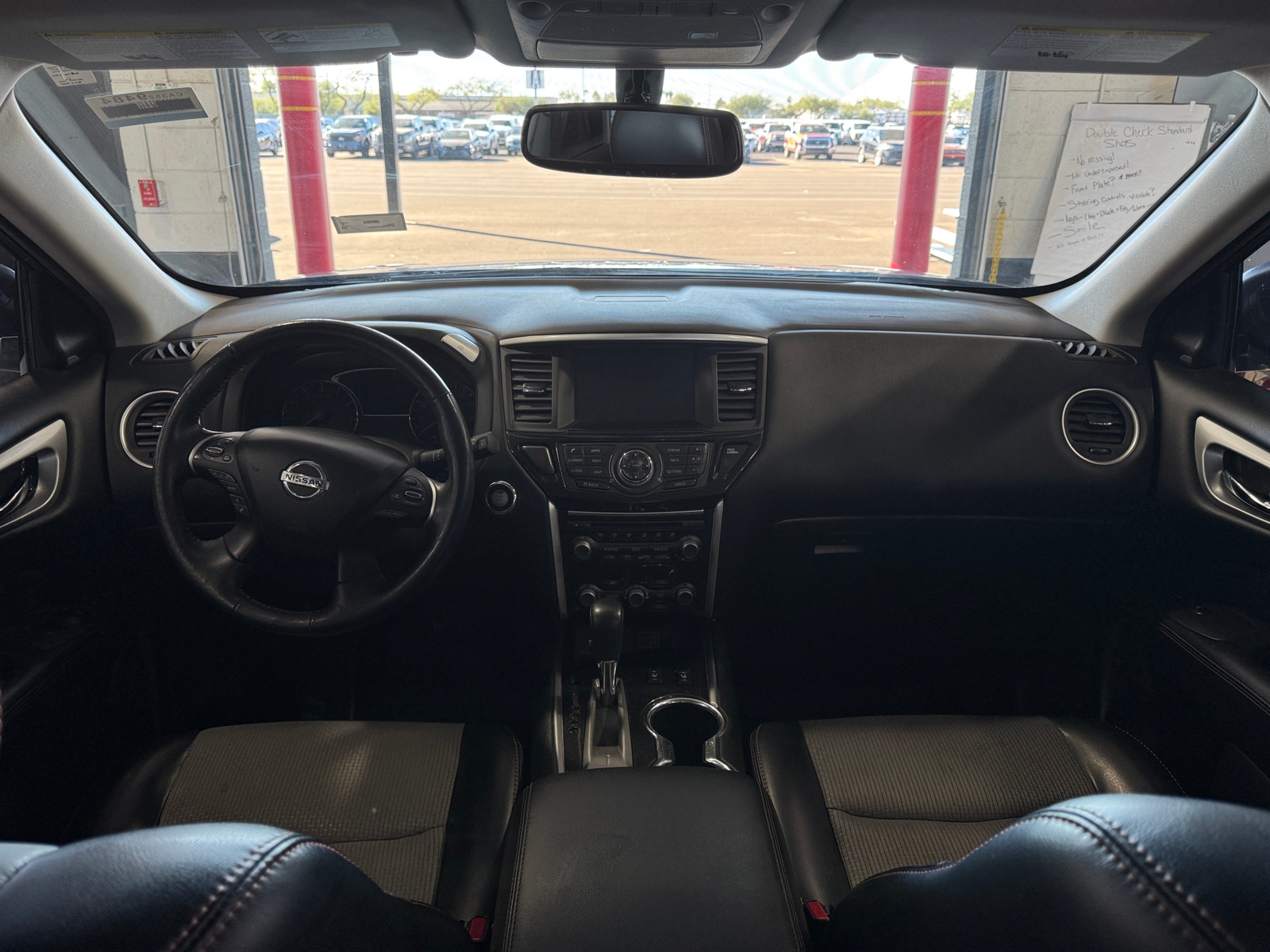 Thumbnail: 2019 Nissan Pathfinder - 3