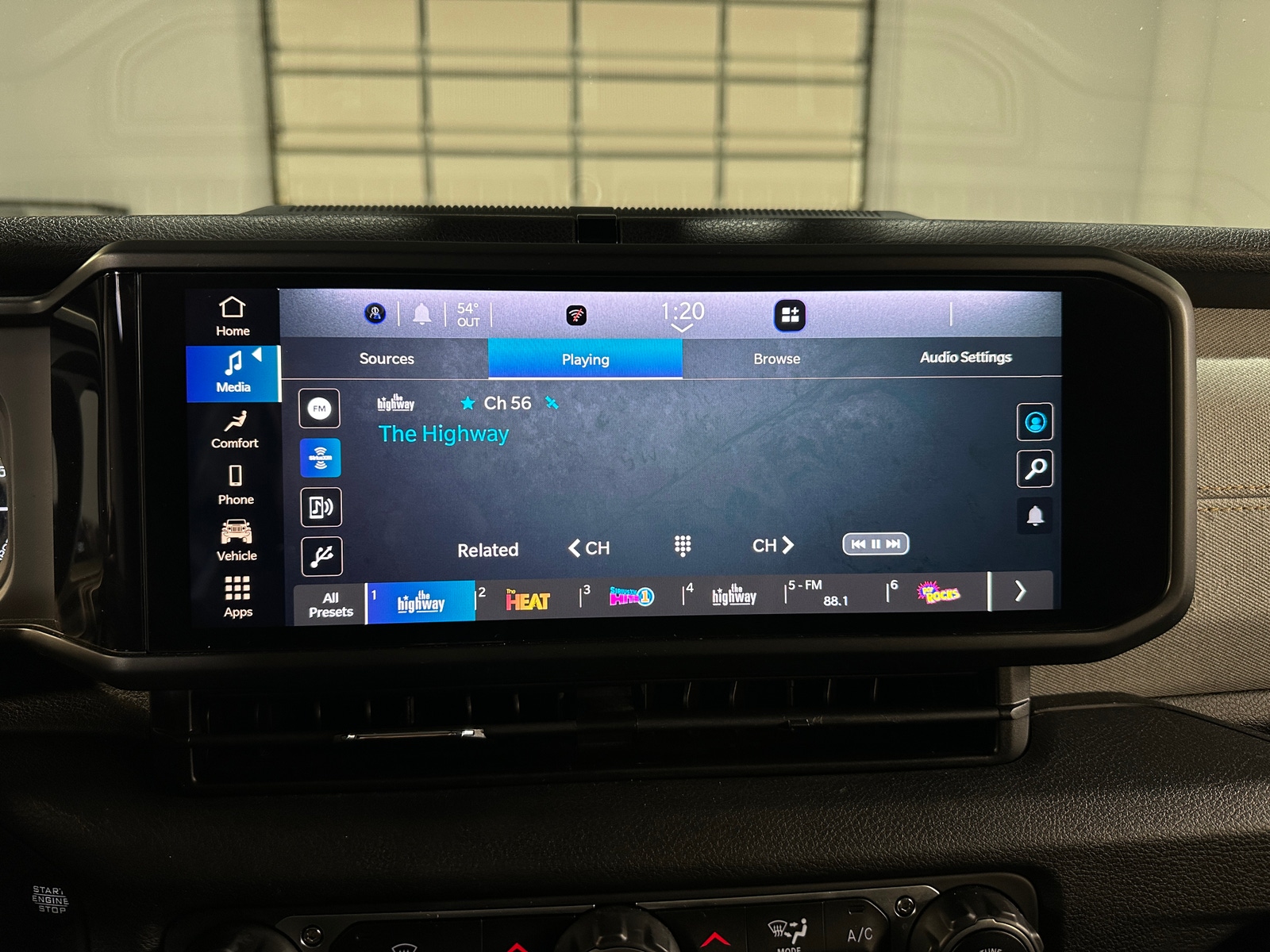 Thumbnail: 2024 Jeep Wrangler - 4