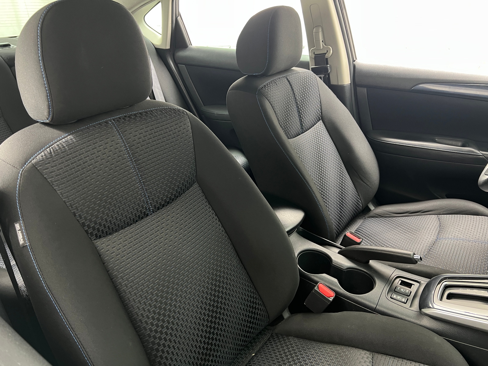 Thumbnail: 2017 Nissan Sentra - 2