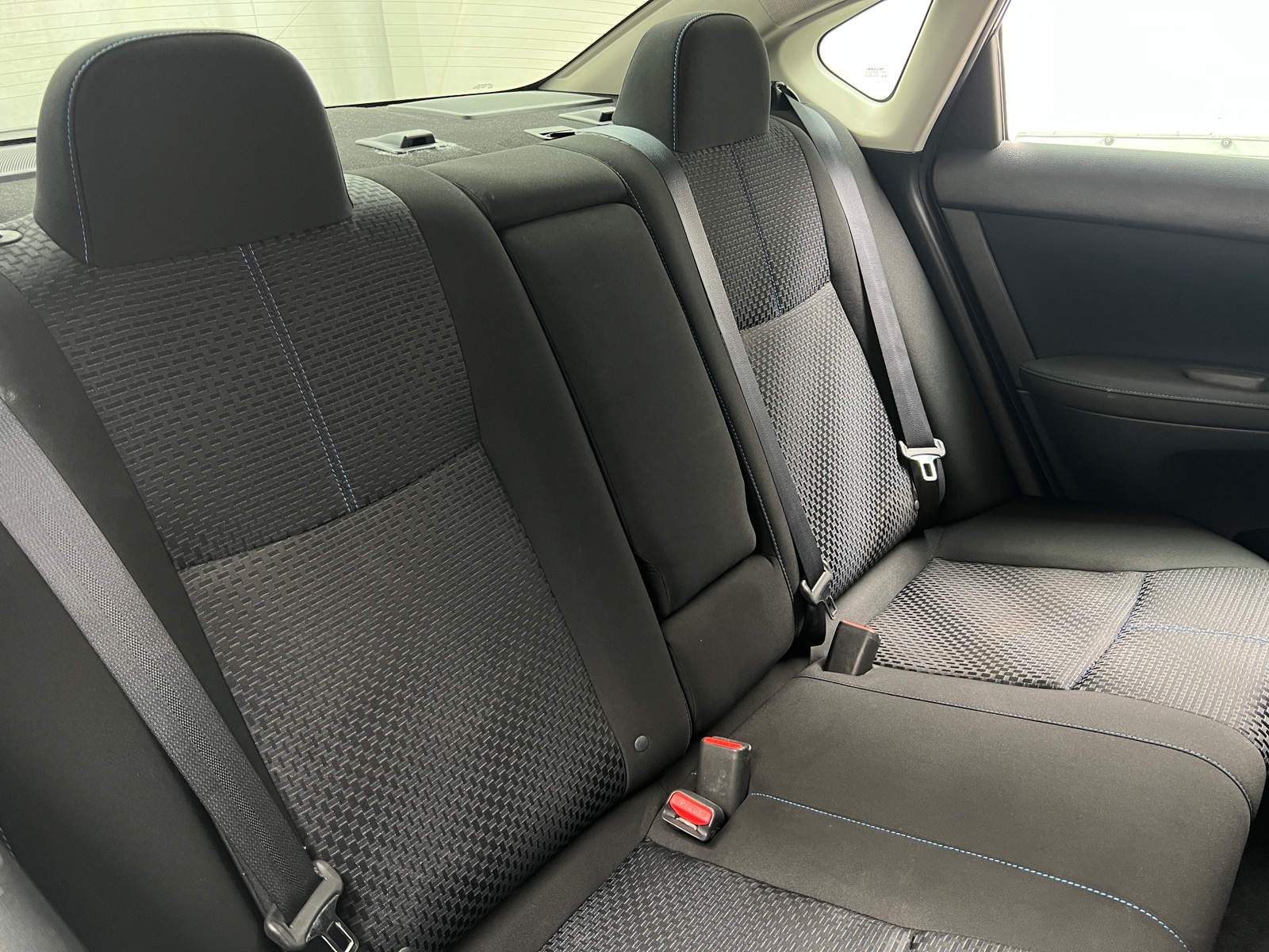 Thumbnail: 2017 Nissan Sentra - 6